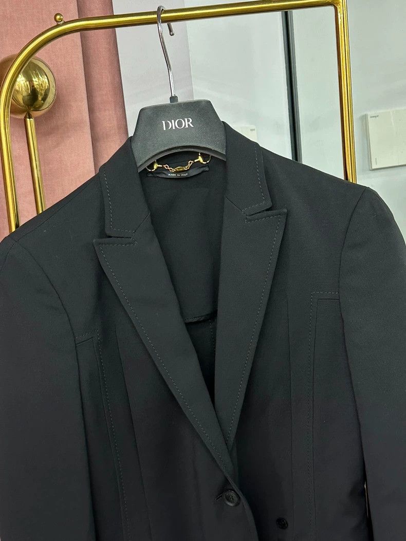 Gucci Gucci Black suit Size 40R - 2 Thumbnail
