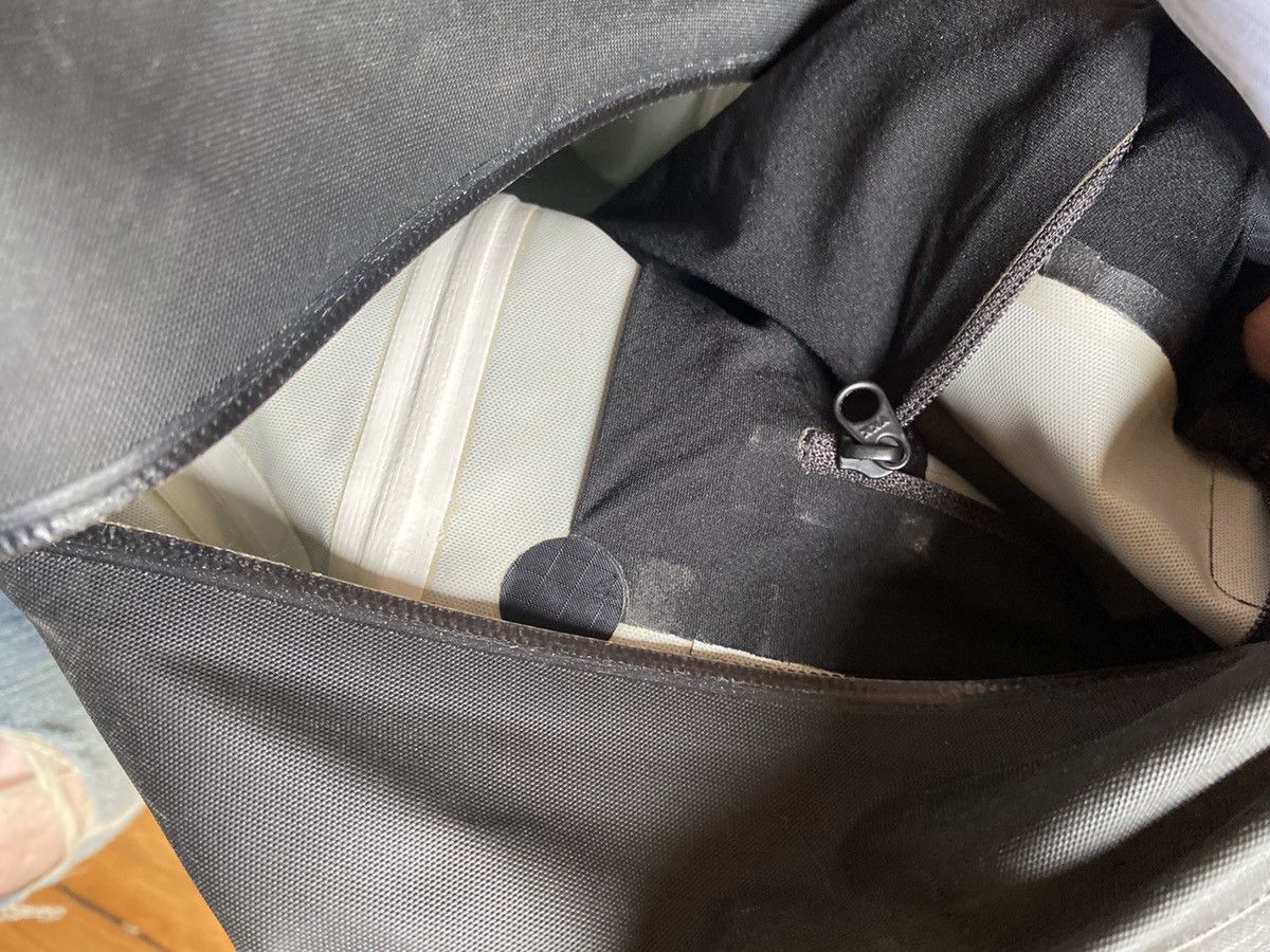 Other Arc’teryx Veilance Black Nylon bag OS Size ONE SIZE - 10 Thumbnail