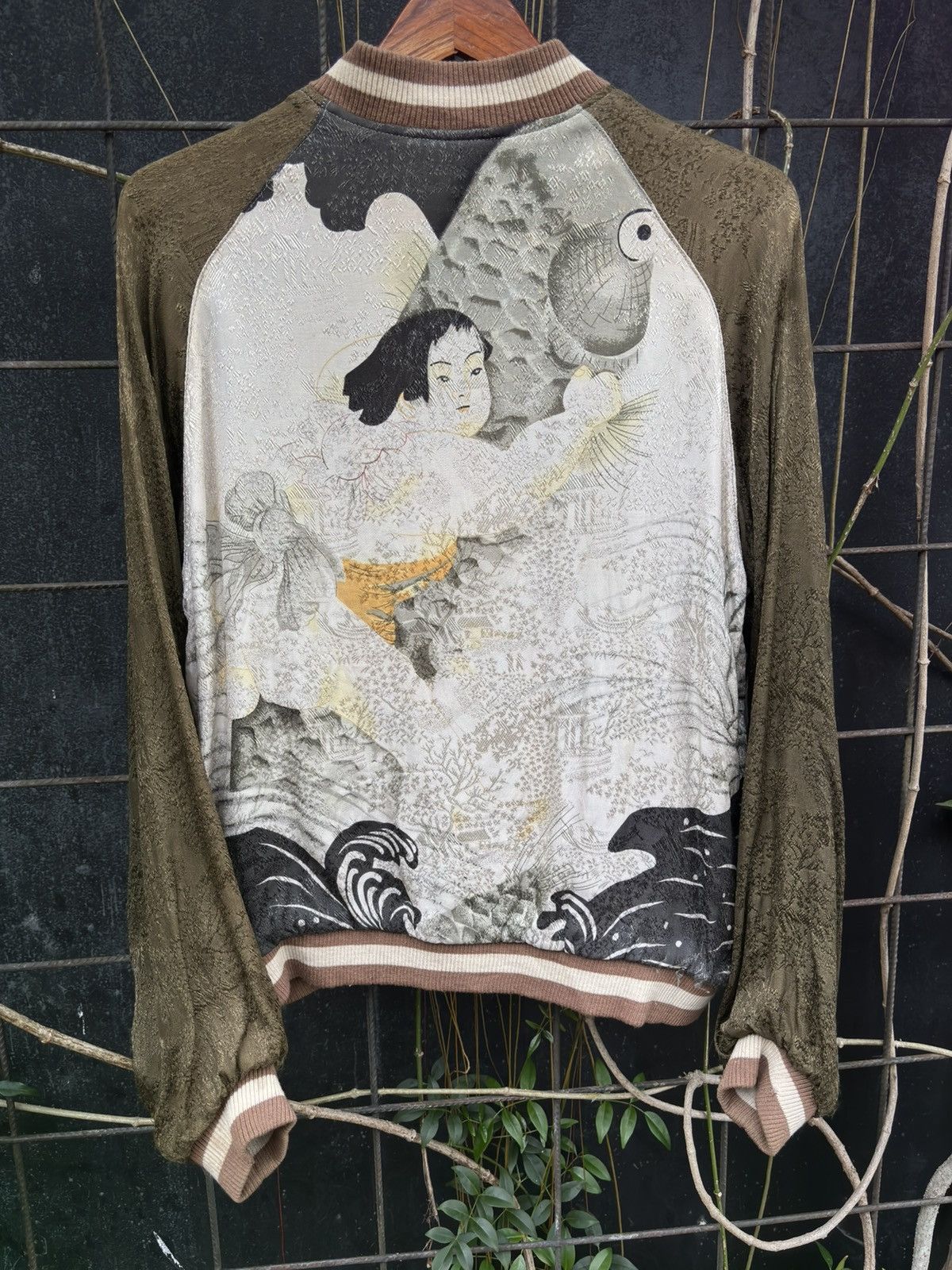 Japanese Brand Japanese Classic Script Hyakka Ryoran Reversible Kintaro jkt Size US M / EU 48-50 / 2 - 5 Thumbnail