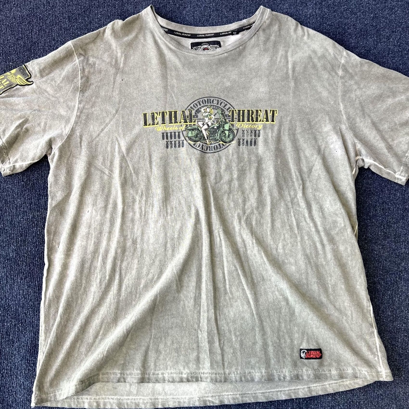 Vintage Lethal Threat Shirt Mens 2XL Gray Wheels of Victory Motorcycle Pin Up Graphic Size US XXL / EU 58 / 5 - 2 Thumbnail