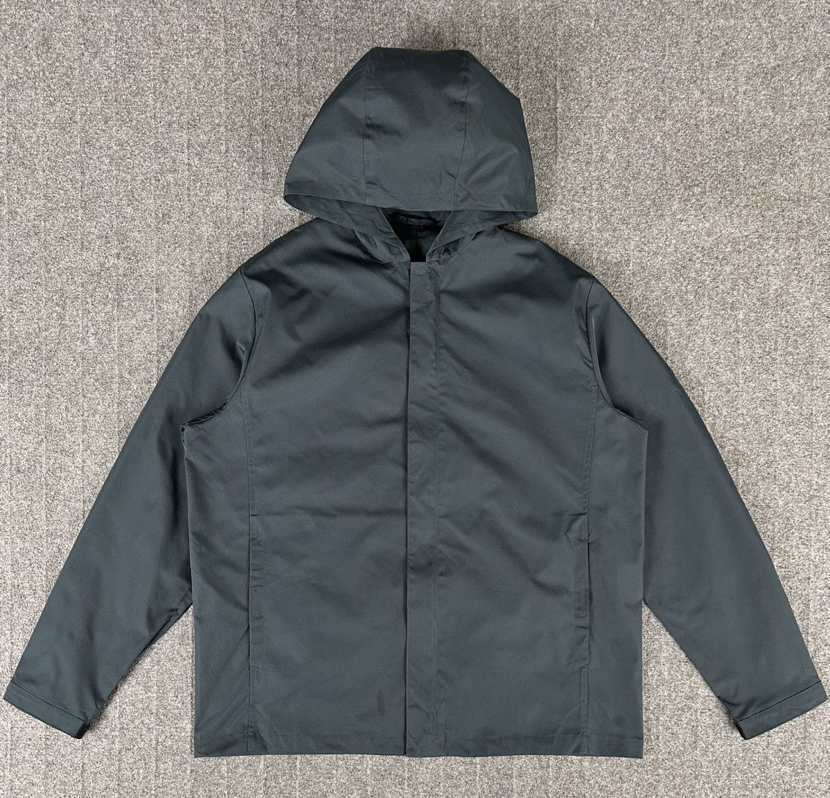 Prada Prada - Nylon PU Resin Coated Zipped Hooded Jacket - Red Tab Size US L / EU 52-54 / 3 - 1 Thumbnail
