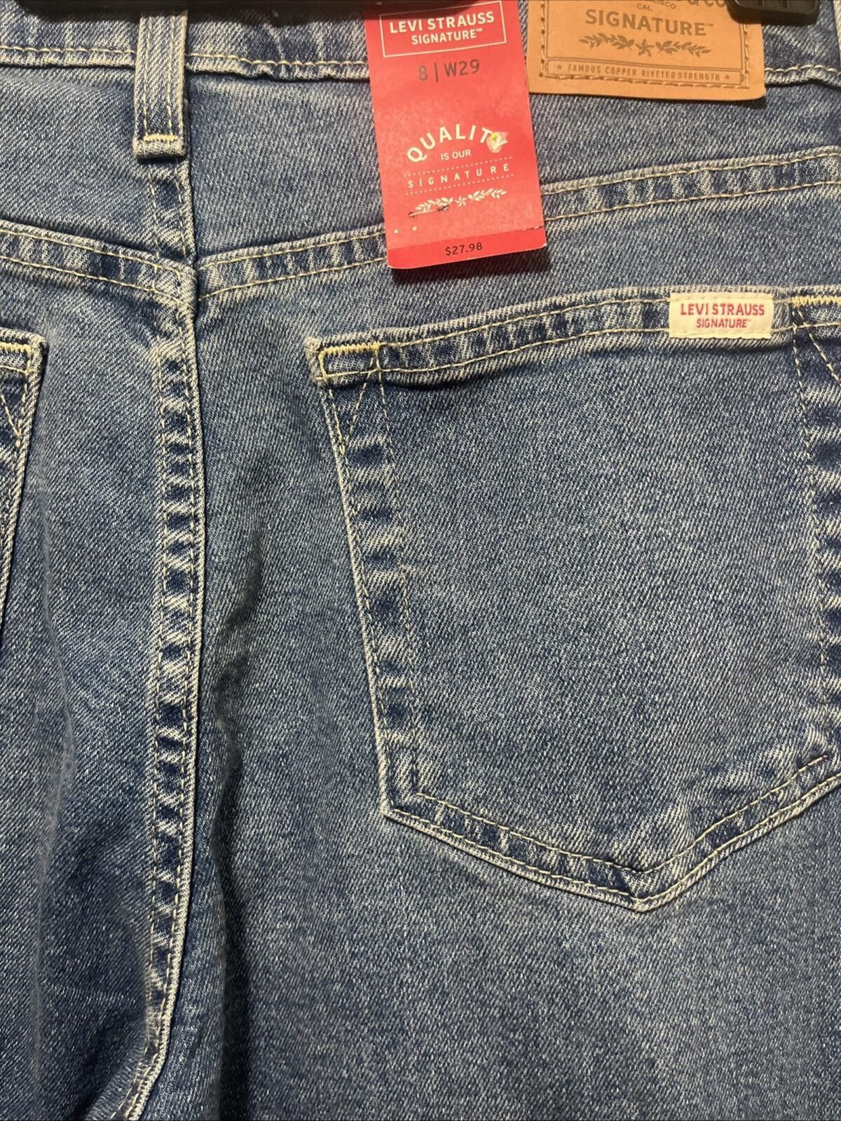 Levi's Levi Strauss Women's Vintage High Rise Straight Jeans Size 30" / US 8 / IT 44 - 2 Thumbnail