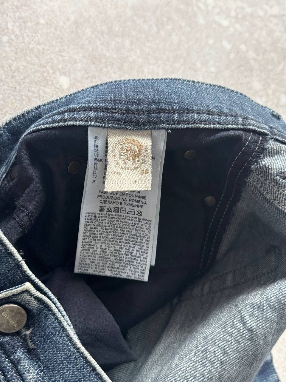 Diesel × Diesel Black Gold Vintage Diesel Tepphar Denim Jeans Pants Y2K Size W36 L32 Size US 36 / EU 52 - 6 Thumbnail