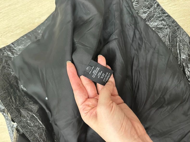 Helmut Lang HELMUT LANG sizeXS Black skirt Size 27" / US 4 / IT 40 - 5 Thumbnail