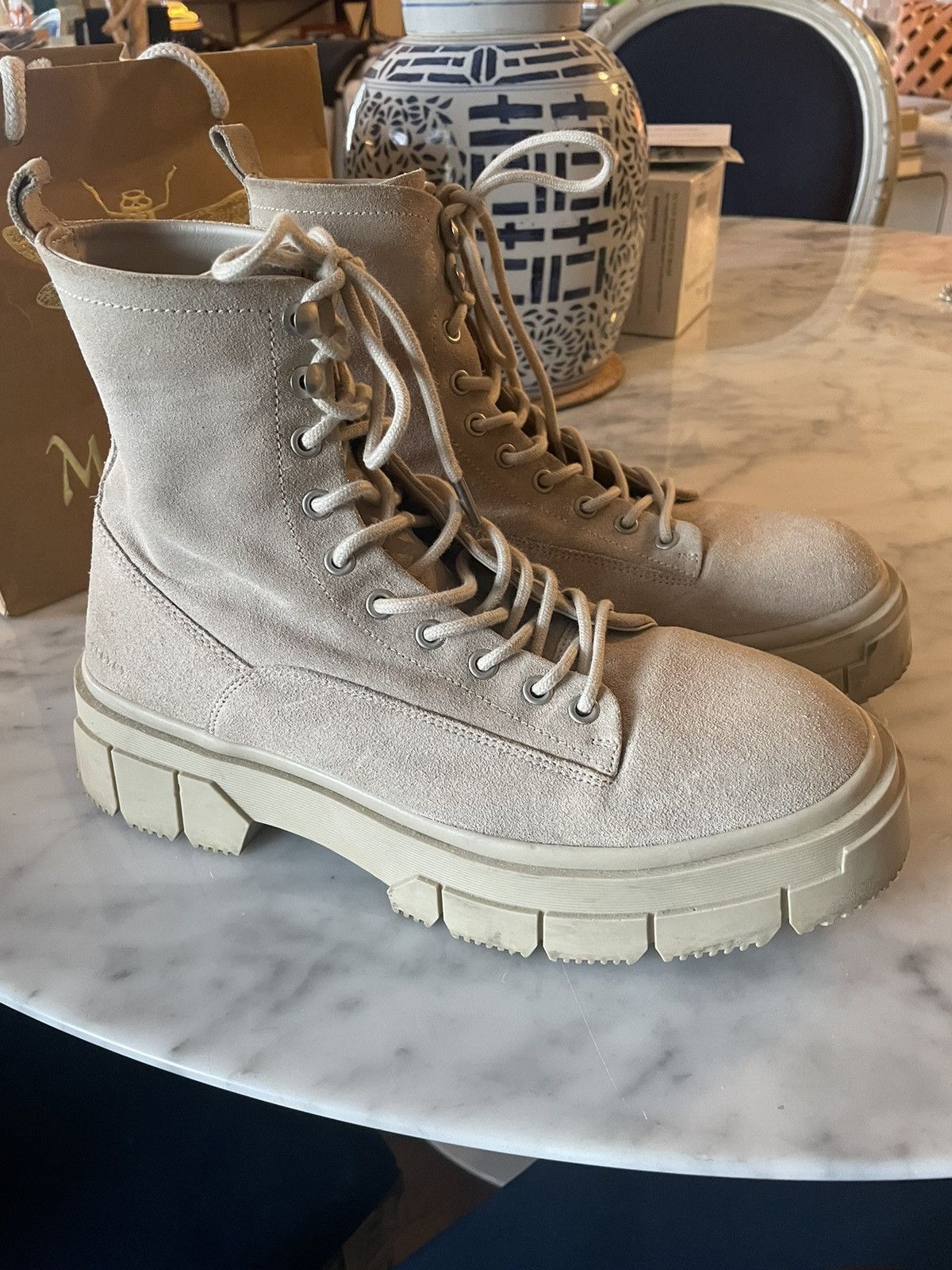 Anfibi bianchi bershka clearance