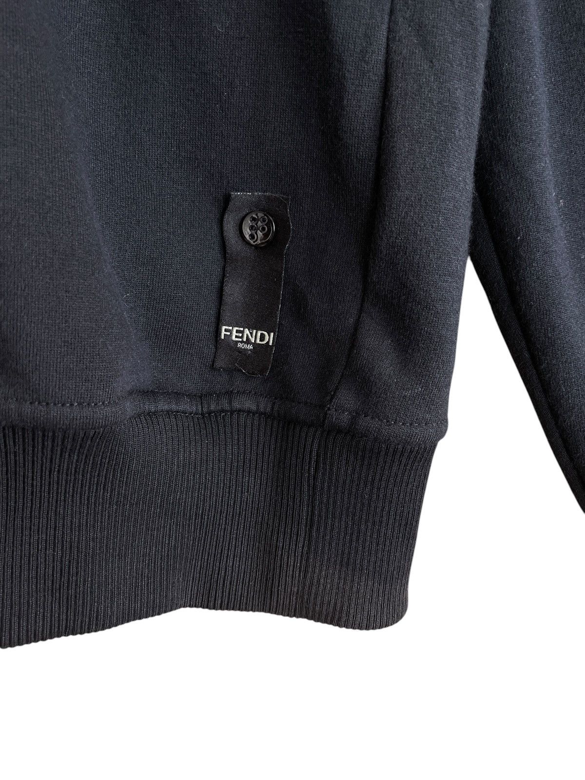 Fendi Very Rare Design Fendi Monster Eye Embroidered Sweatshirt Size US XL / EU 56 / 4 - 6 Thumbnail
