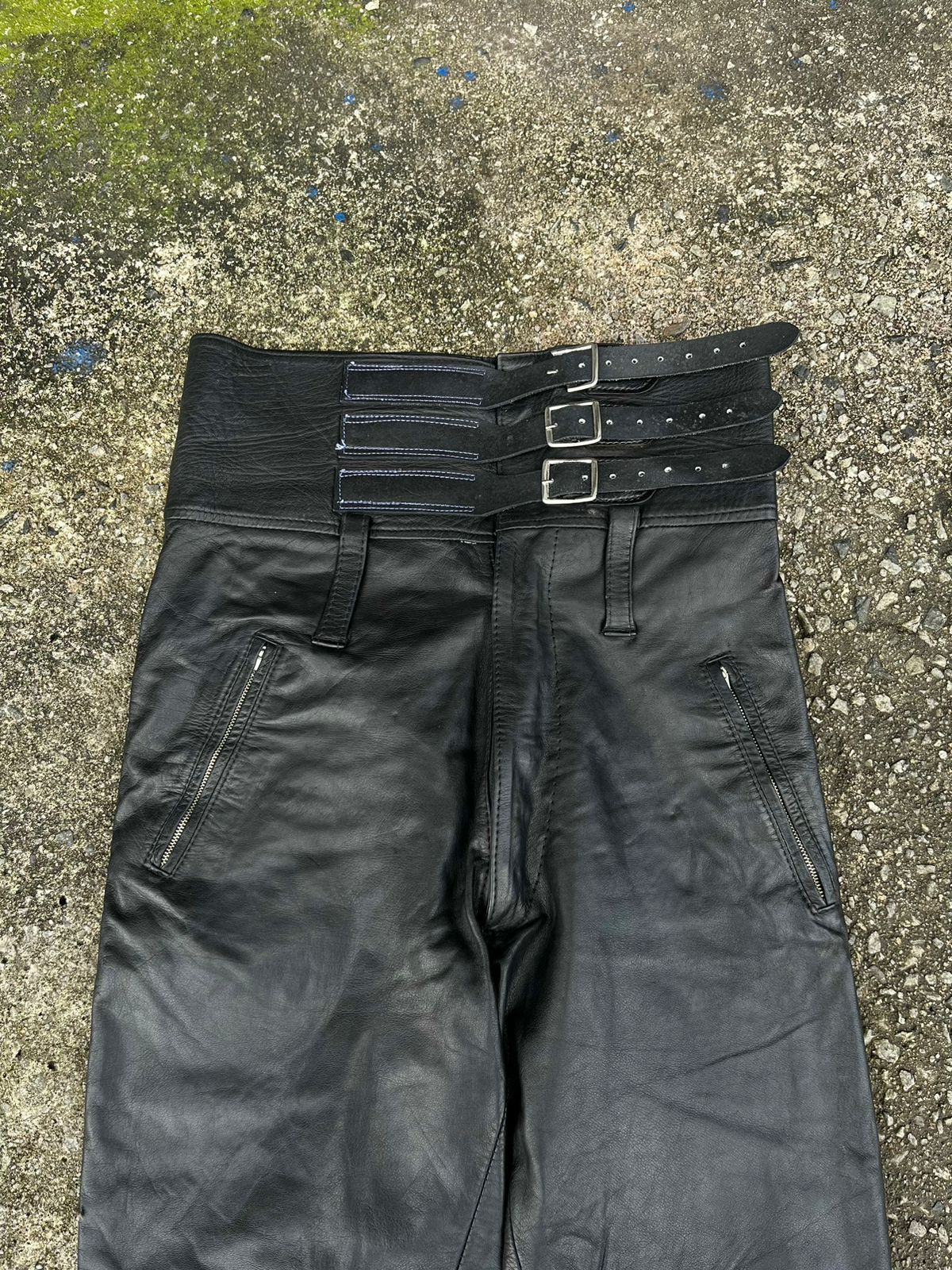 Genuine Leather × Japanese Brand × Vintage genuine leather high waist buckle pants rick owens style Size 30" / US 8 / IT 44 - 3 Thumbnail