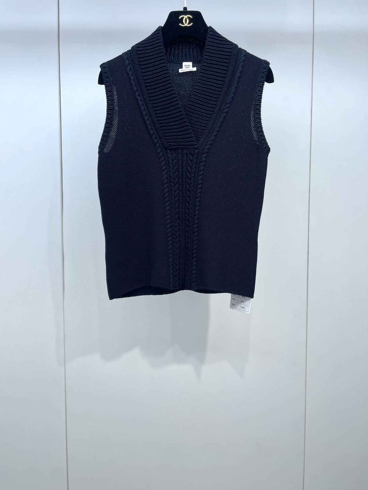 Hermes Hermes Black Knitted Vest Size XXS / US 00 / IT 34 - 1 Thumbnail