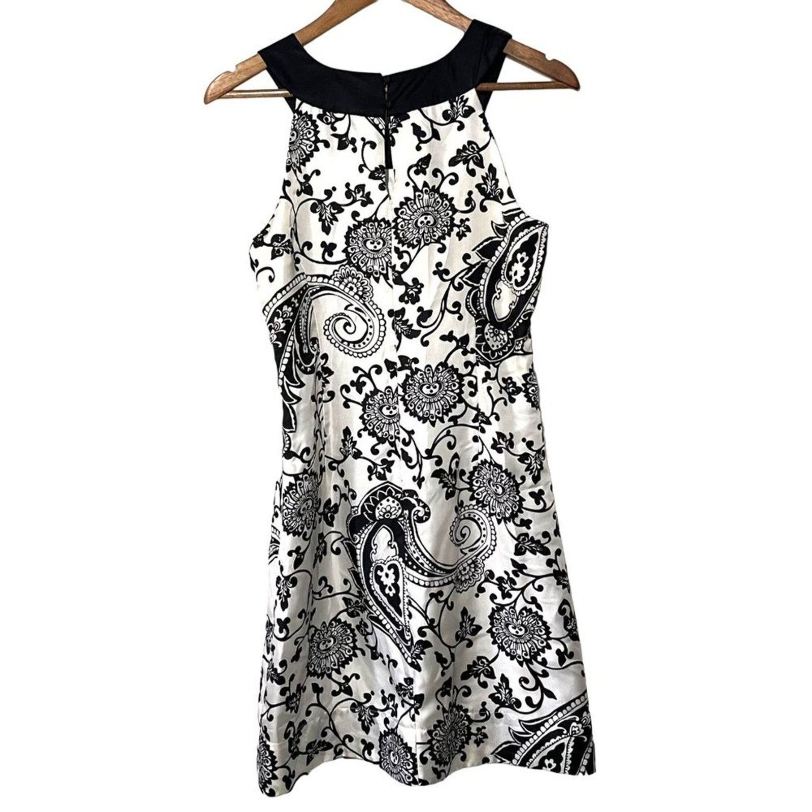 White House Black Market White House Black Market Silk Paisley Dress Sheath Small Size S / US 4 / IT 40 - 6 Thumbnail