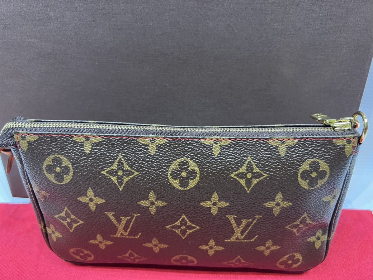 Louis Vuitton × Takashi Murakami LOUIS VUITTON CHERRY POCHETTE TAKASHI MURAKAMI Size ONE SIZE - 14 Thumbnail
