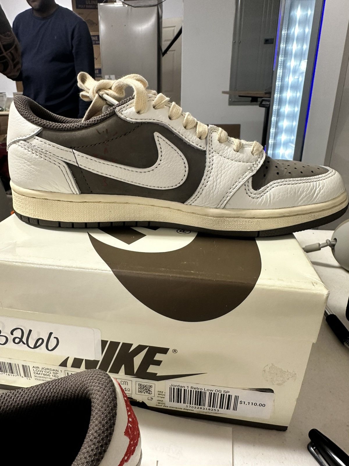 Nike × Travis Scott Travis reverse mocha Size US 5.5 / EU 38 - 9 Thumbnail