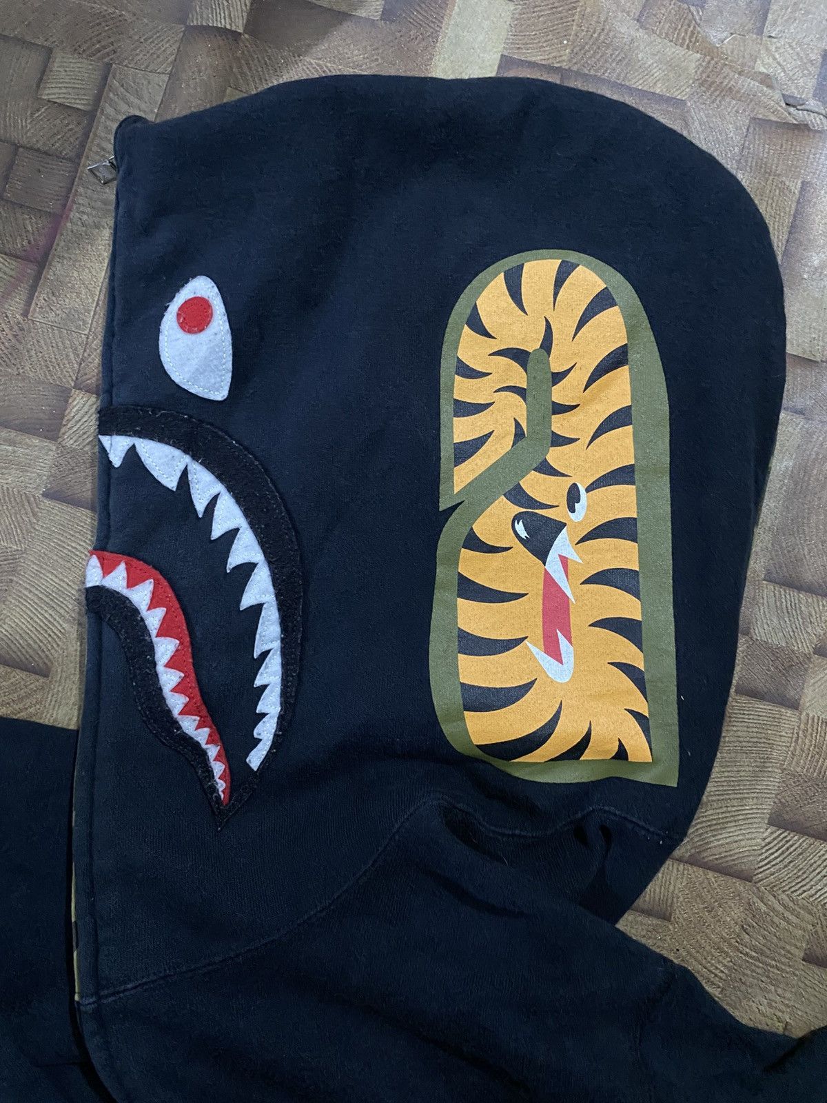 Bape Bape Shark Head Camo Size US XL / EU 56 / 4 - 4 Thumbnail
