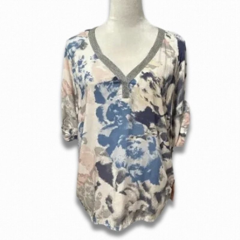 Juicy Couture Juicy Couture Floral Blouse V-Neckline 3/4 Sleeve Pink M NWT Size M / US 6-8 / IT 42-44 - 1 Thumbnail