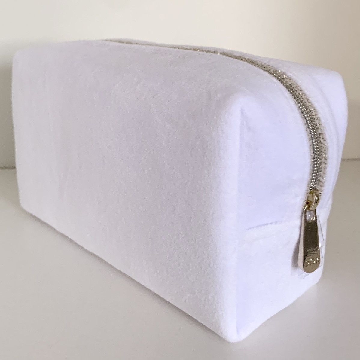 Dior Dior fuzzy white zippy pouch Size ONE SIZE - 7 Thumbnail