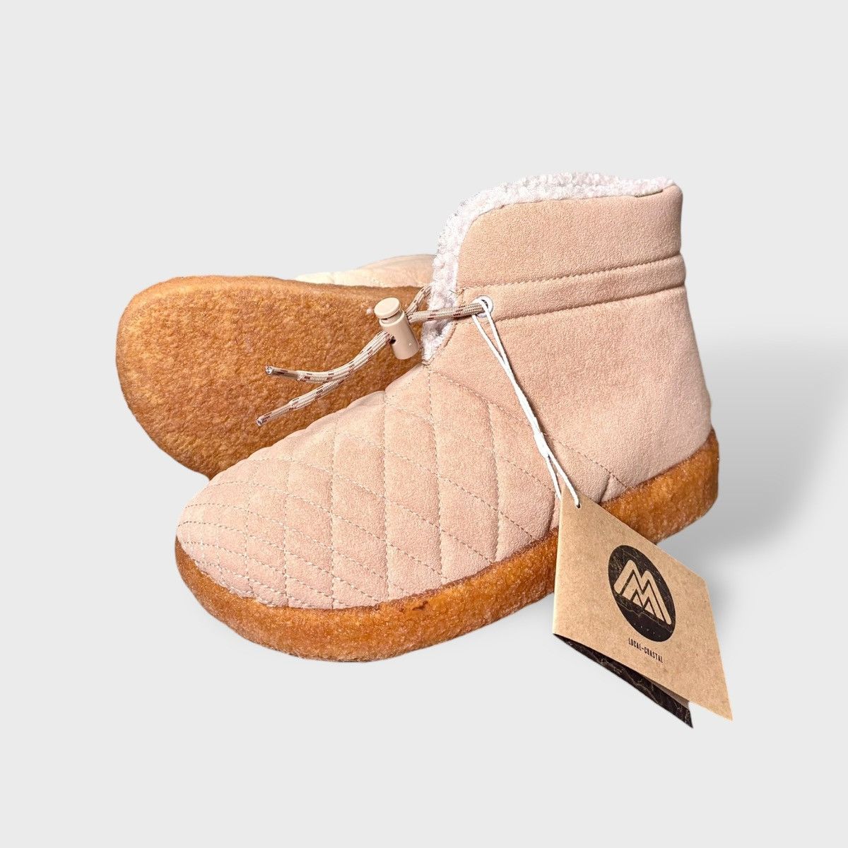 Malibu Sandals Malibu Women Quilted Fabric Little Dume Beige Boots Sz 7 Size US 7 / IT 37 - 3 Thumbnail