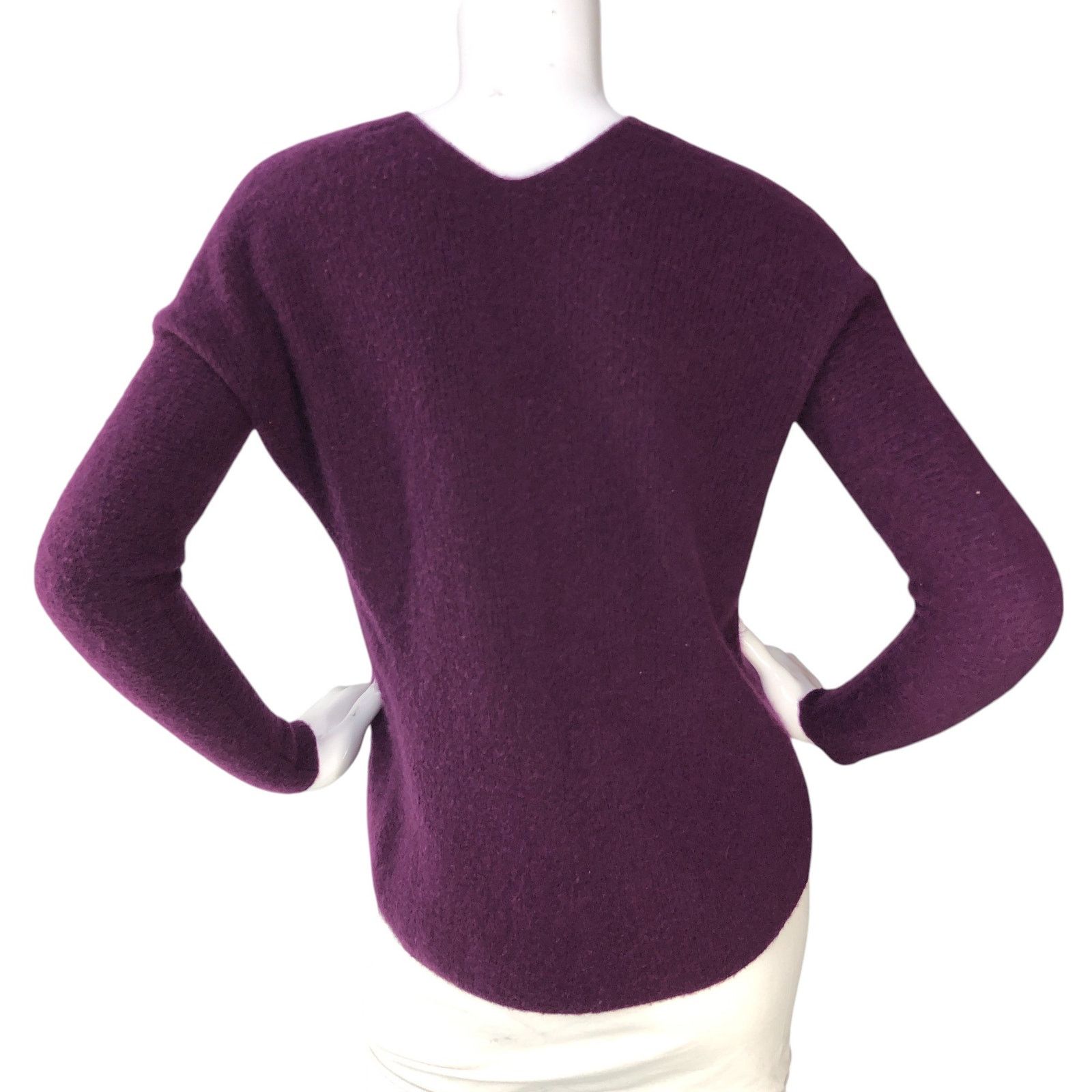 Vince Vince Sz S Sweater Double V Neck Wool Cashmere Blend Purple Size S / US 4 / IT 40 - 7 Thumbnail