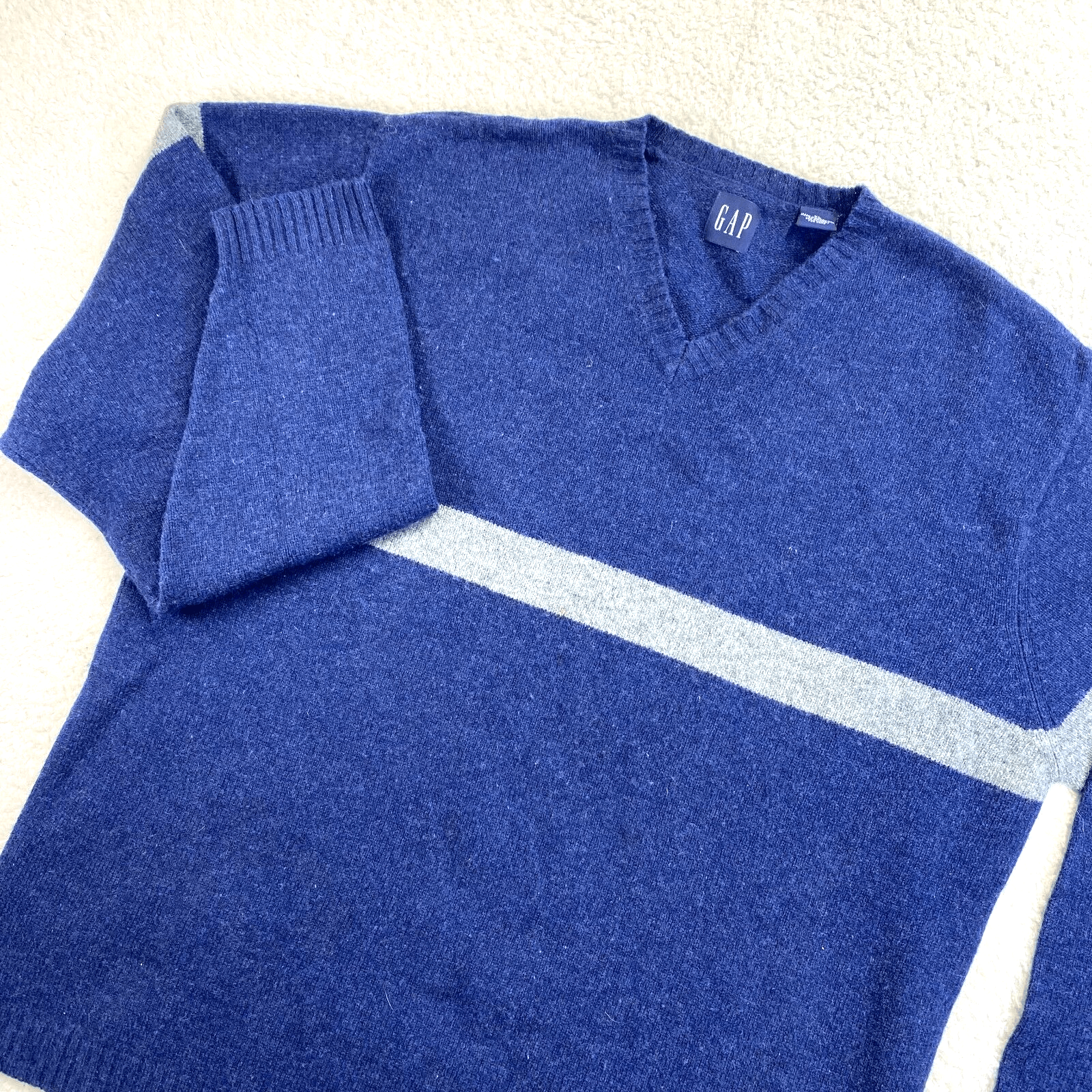 Gap Vintage Gap Lambswool Sweater Blue Gray Striped V Neck Y2K Size US XL / EU 56 / 4 - 1 Thumbnail