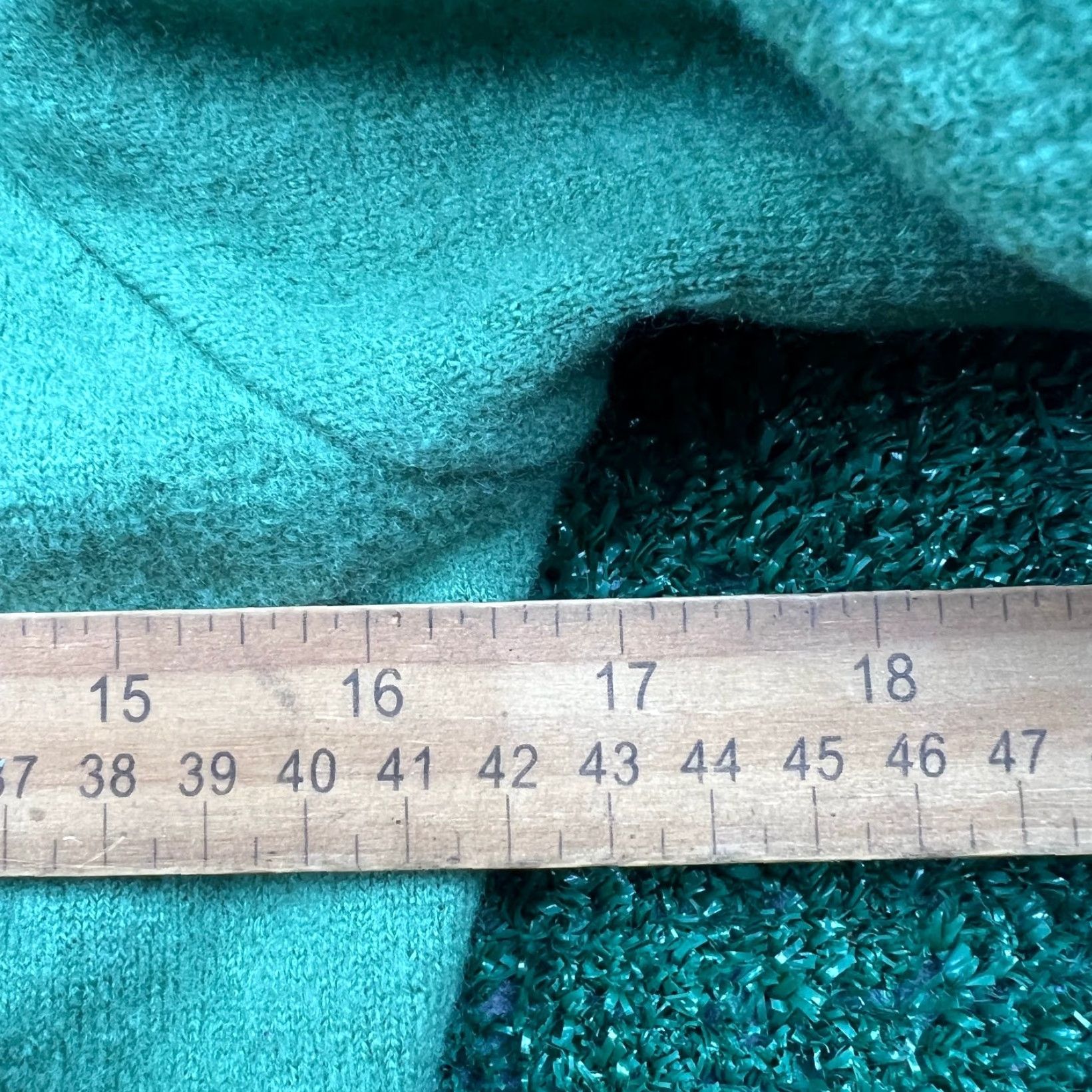 Vintage KÜHL Sweater Women L Sage Green 100% Merino Wool Full Zip Funnel Neck Raglan Sleeve Pockets Solid Breathable Vintage No (omit N/A) Size L / US 10 / IT 46 - 3 Thumbnail