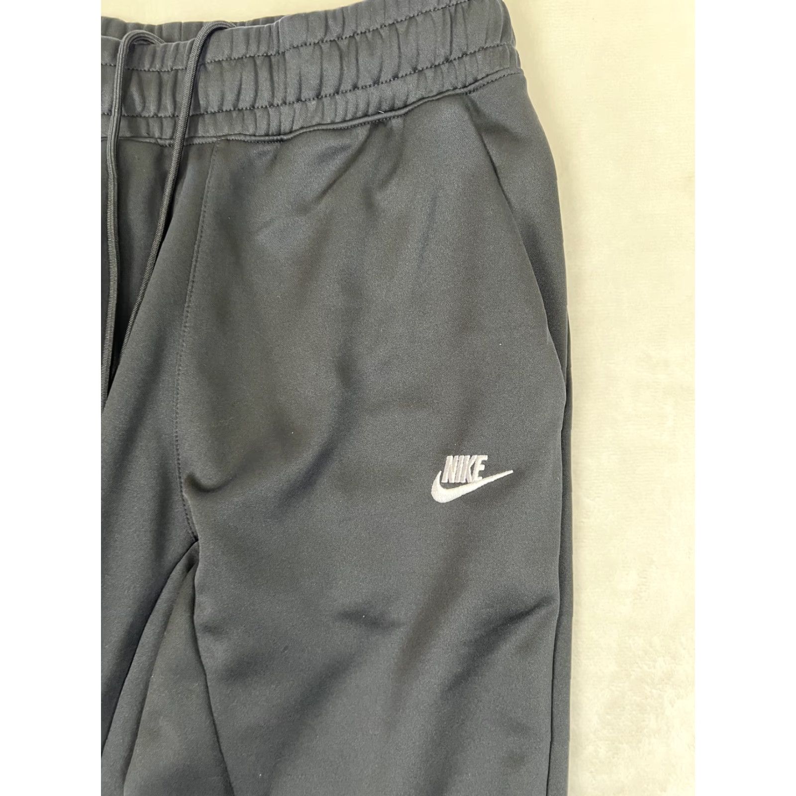Nike Nike Pants Mens Small Black Joggers Zip Pocket Tapered Cuff Athletic Training Size US 29 - 4 Thumbnail