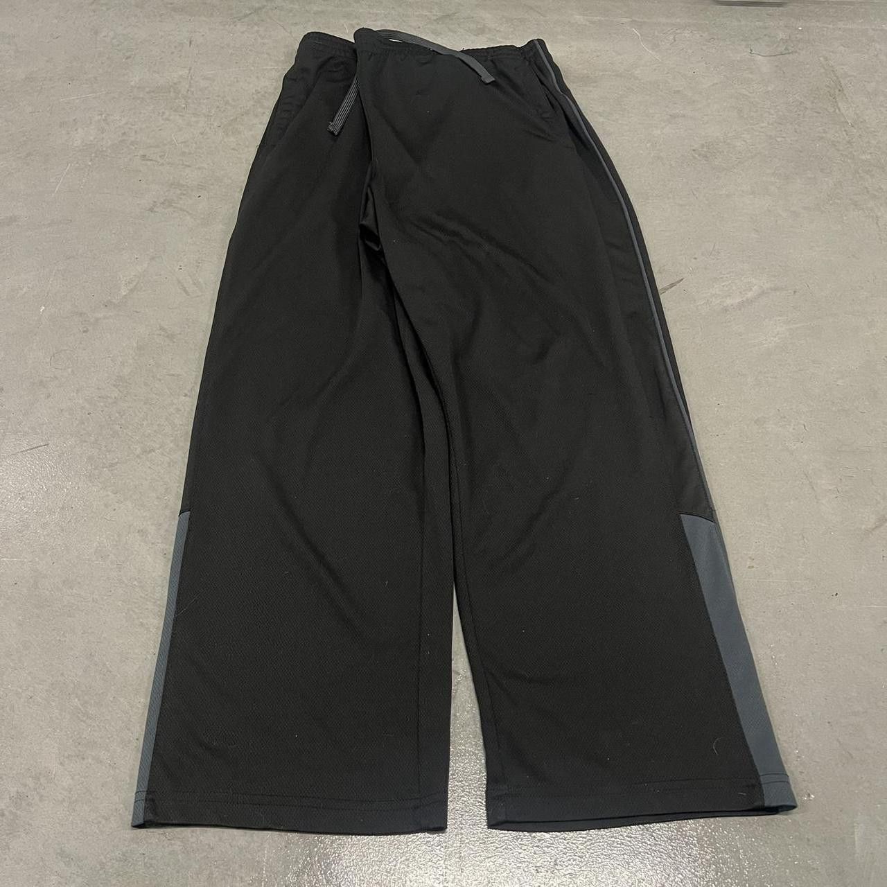 Starter Vintage Y2K/2000s Baggy Black Essential Starter Sweatpants! Size US 36 / EU 52 - 1 Thumbnail