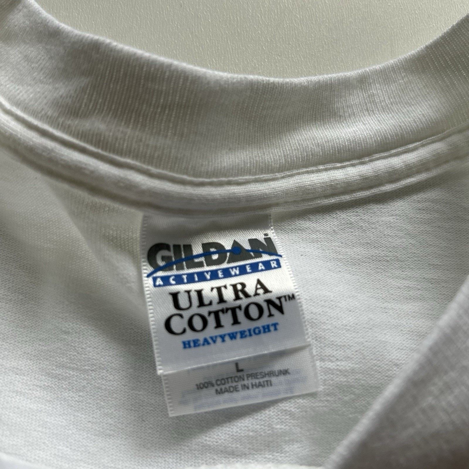 Gildan × Vintage Vintage Hersheys Milk Chocolate Shirt Large White Y2K Gildan Size US L / EU 52-54 / 3 - 3 Thumbnail