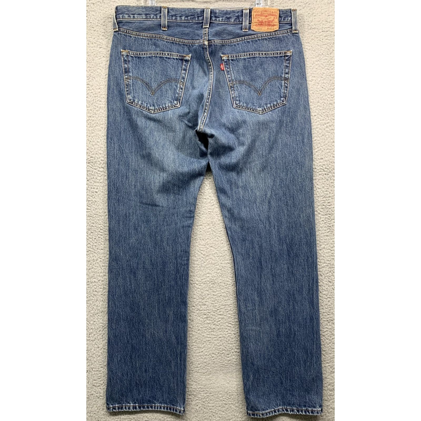 Levi's Levi’s Levi 501 Jeans Men’s 40X33 Blue Dark Wash Button Fly Straight Leg Jeans Mens 40x33 Light? Size US 40 / EU 56 - 4 Thumbnail
