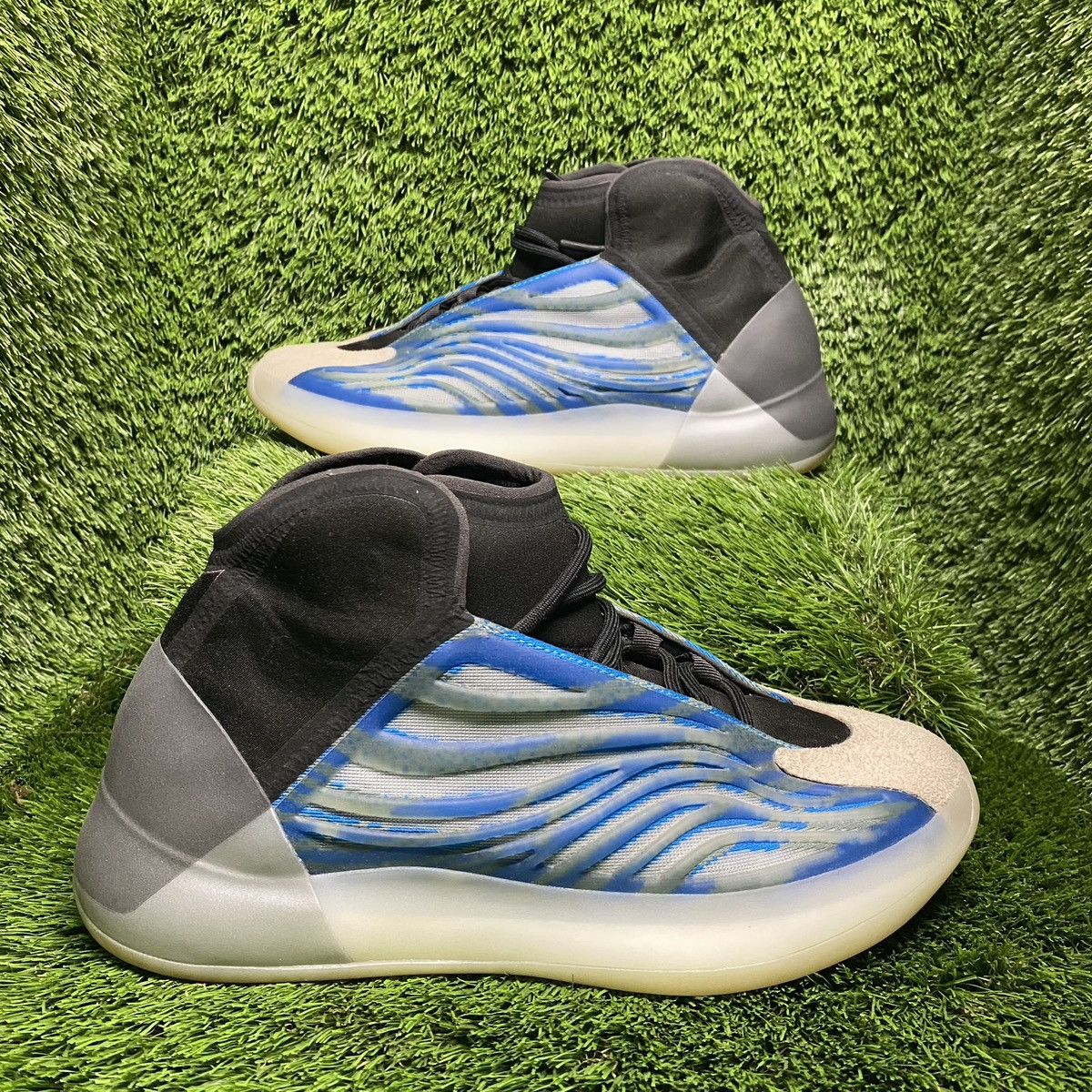 Yeezy Yeezy Quantum “Frozen Blue” (Size 10.5) Size US 10.5 / EU 43-44 - 1 Thumbnail