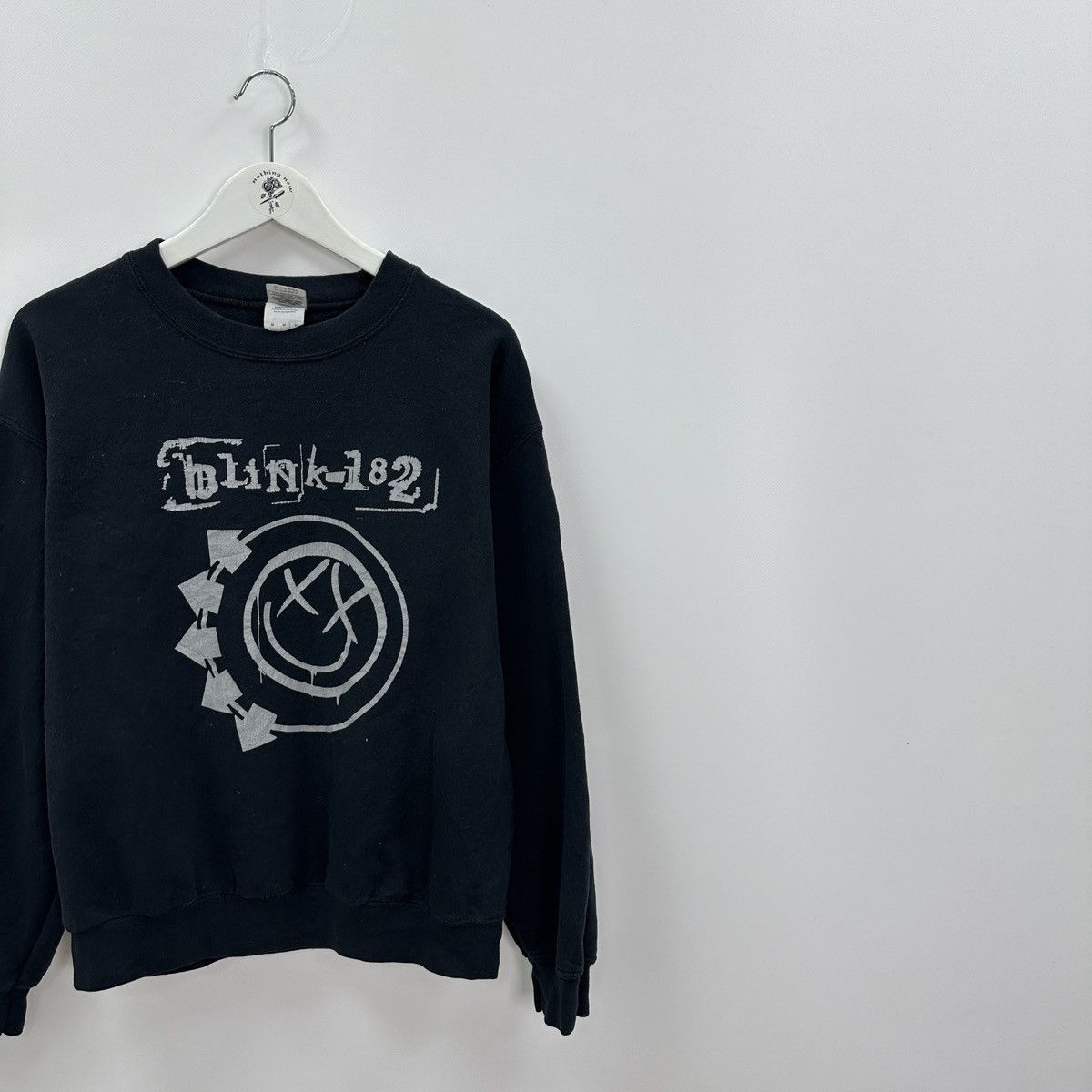 Band Tees Vintage 00s Blink-182 official merchandise sweatshirt rock Size US M / EU 48-50 / 2 - 2 Thumbnail