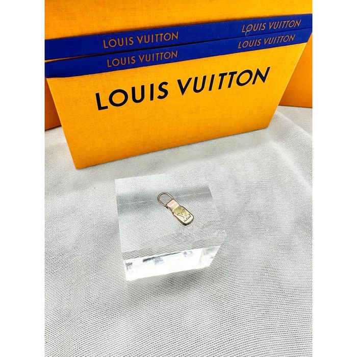 Louis Vuitton Louis Vuitton Zipper Pull Replacement Grailed