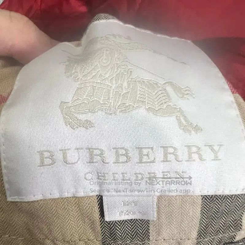 Burberry Burberry Women's Red Quilted Cotton Jacket. Size L / US 10 / IT 46 - 4 Thumbnail