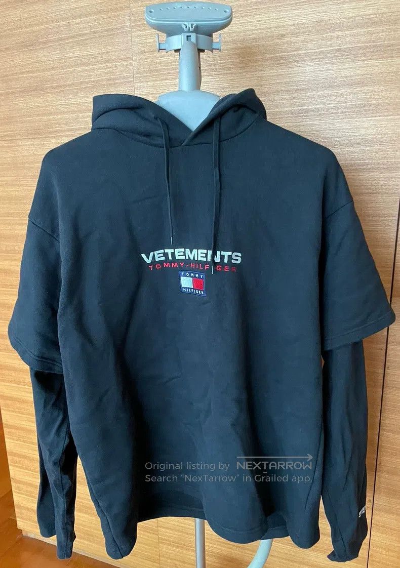 Vetements Vetements Fake two-piece hoodie Size US S / EU 44-46 / 1 - 1 Thumbnail