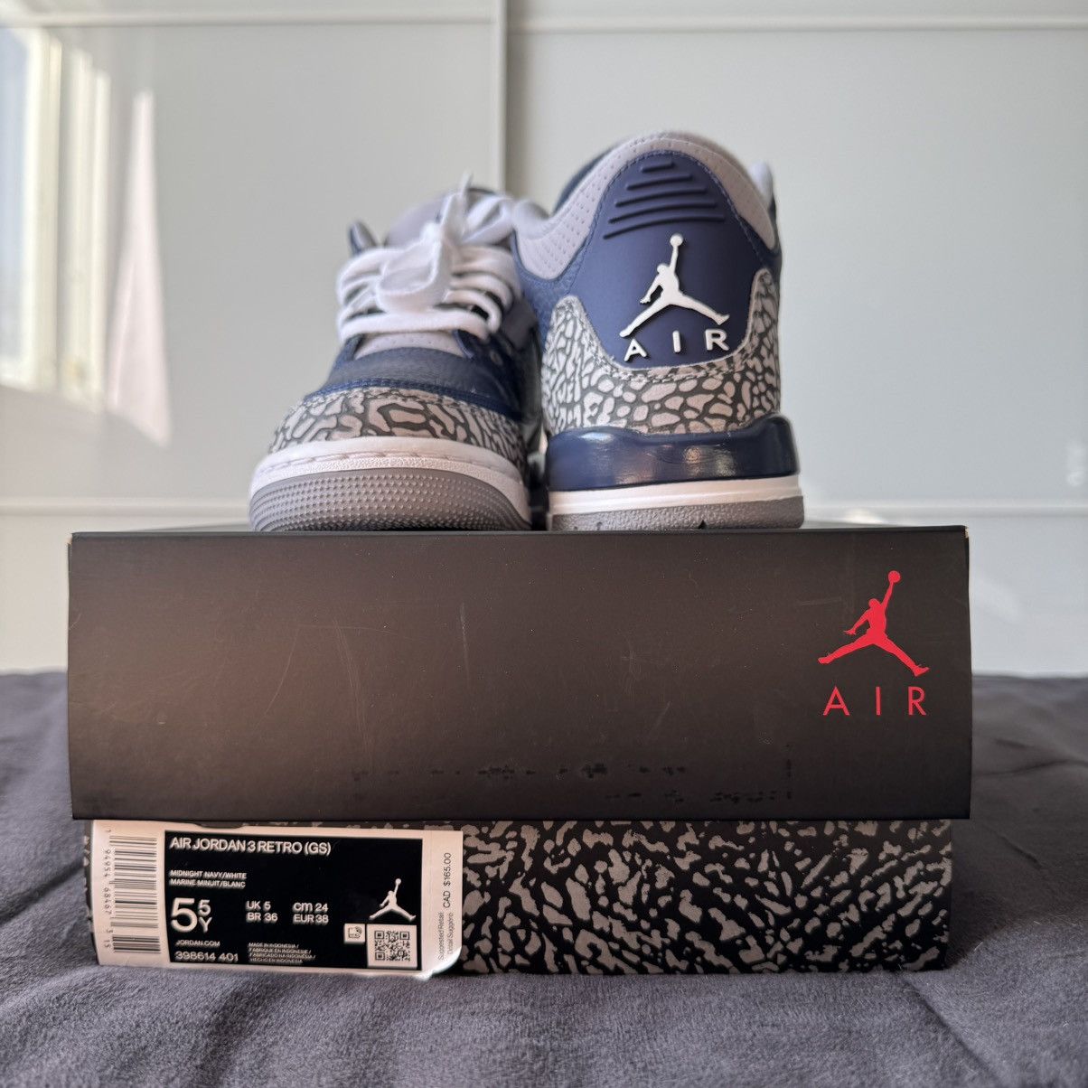 Jordan Brand × Nike Air Jordan 3 Retro “Georgetown” 2021 GS Size US 5.5 / EU 38 - 9 Thumbnail