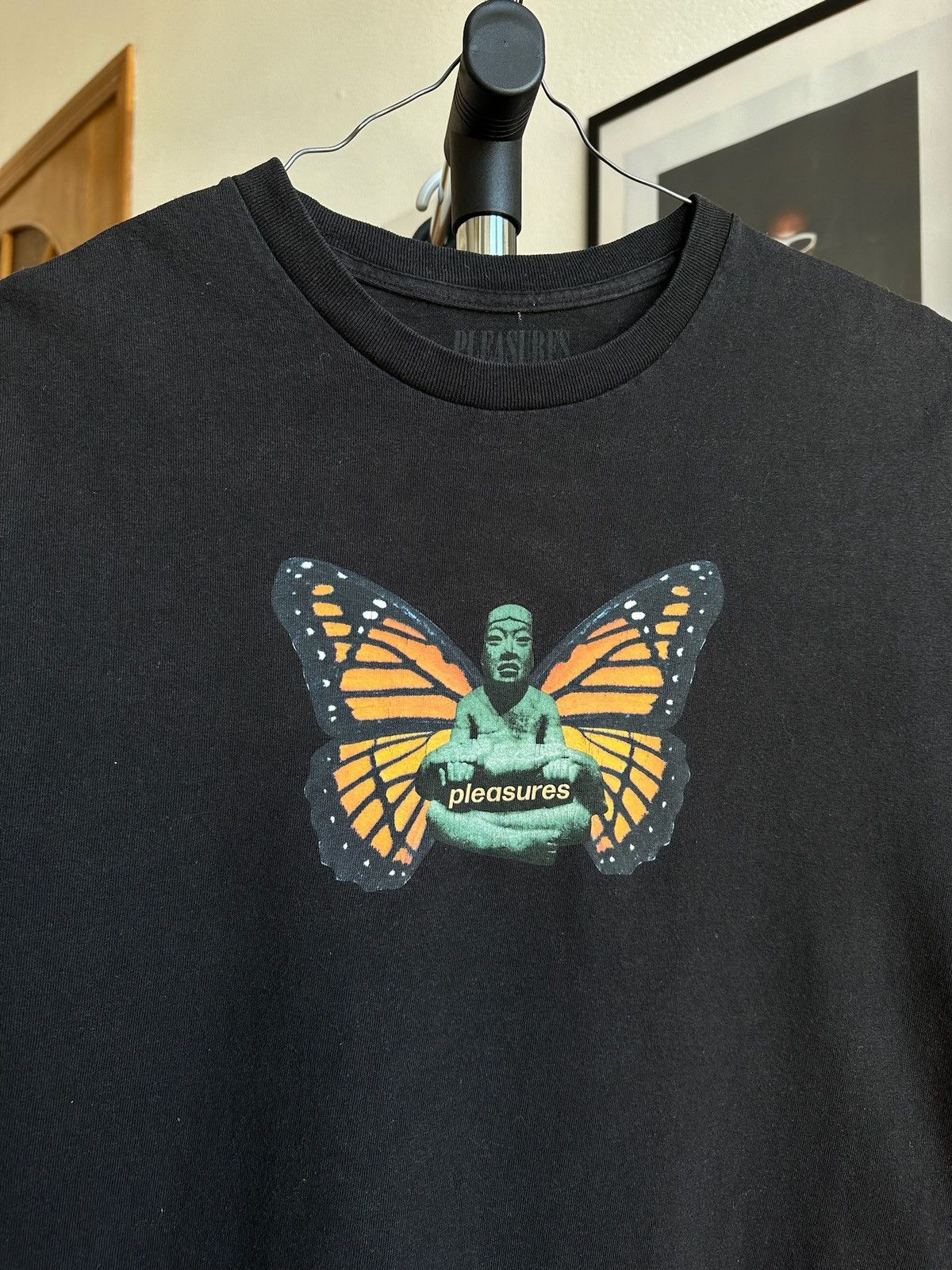 Pleasures Pleasures tee Size US M / EU 48-50 / 2 - 3 Thumbnail