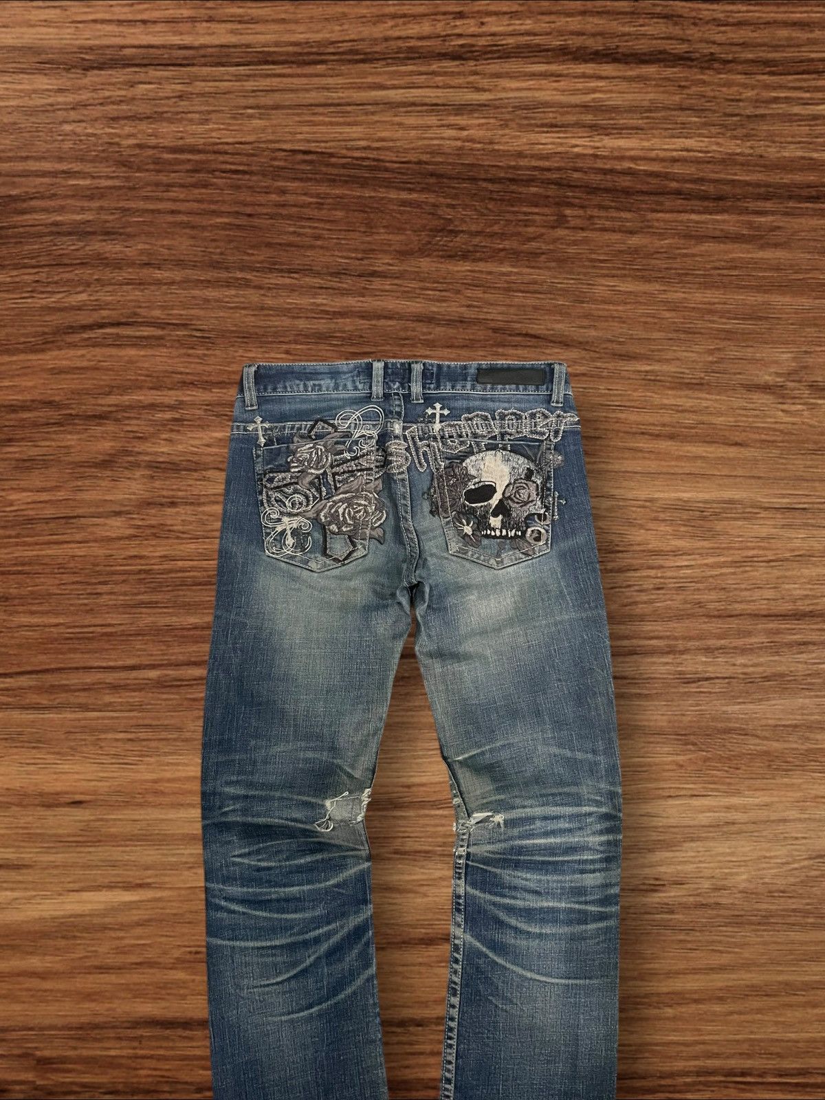 Ed Hardy ⚡️Insane⚡️Grashopper Skull Trinity Embroidered Rip Flare Jeans Size US 29 - 6 Thumbnail