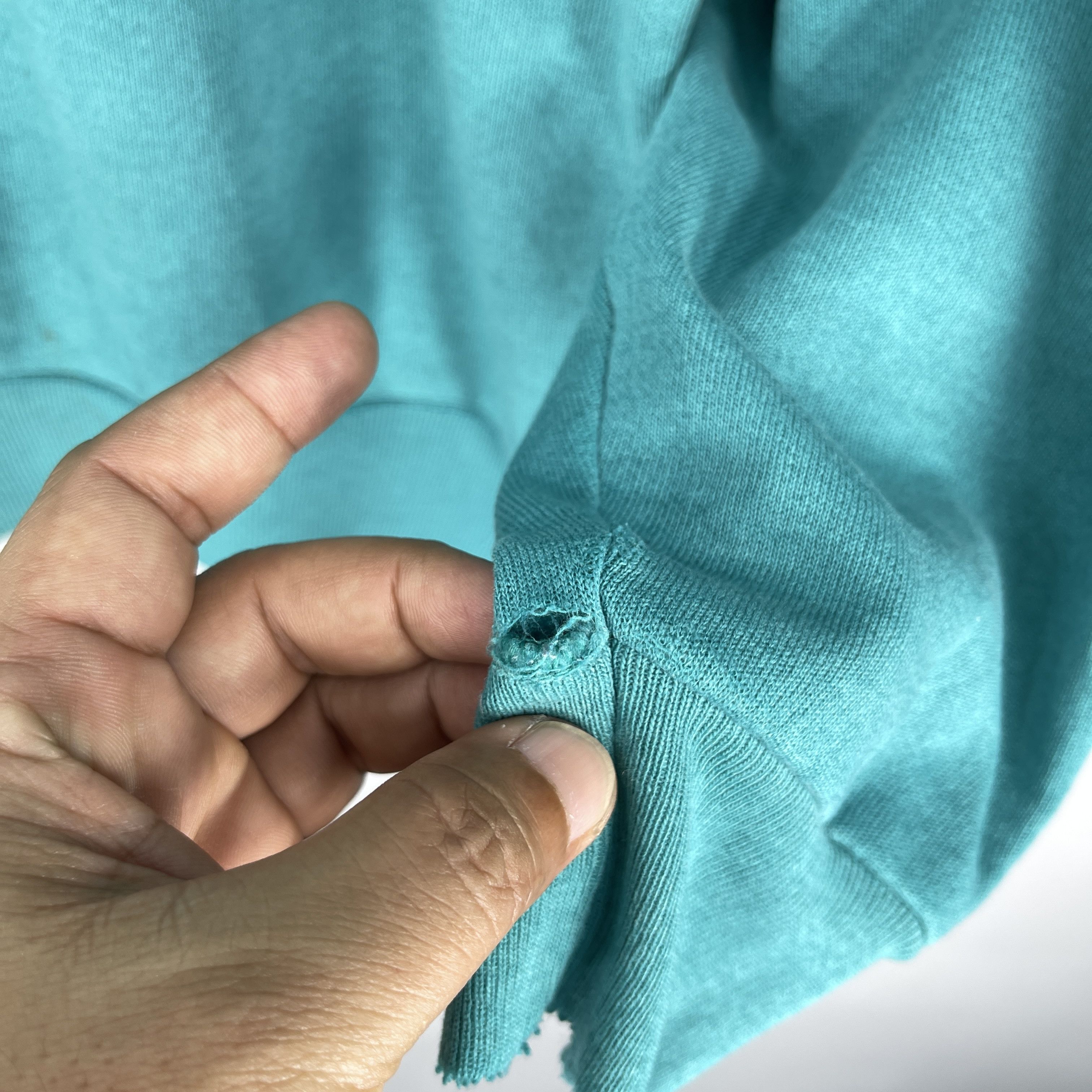 Vintage Vintage 1990s Plain Green Distressed Sweatshirt Made In Usa Size US L / EU 52-54 / 3 - 8 Thumbnail