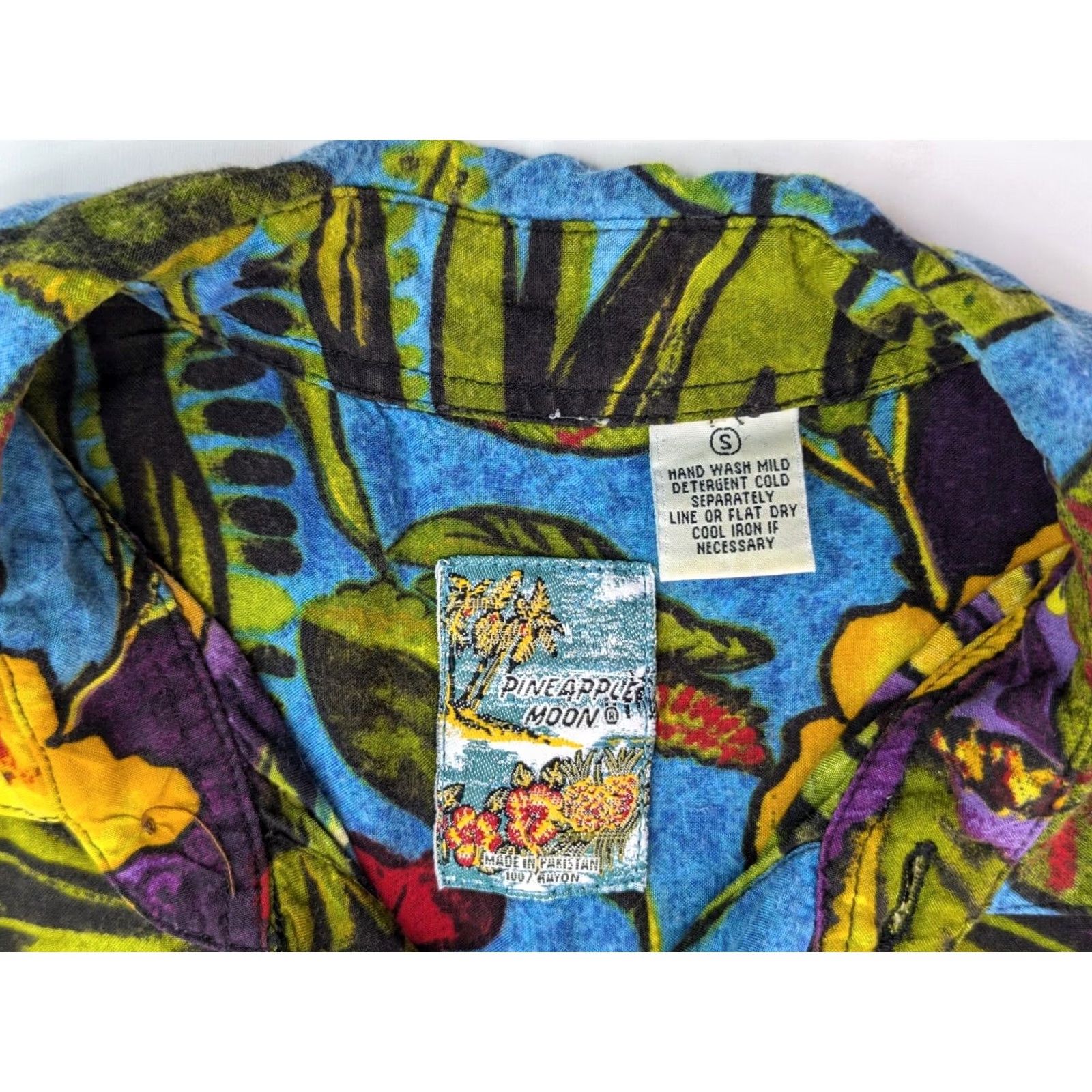 Reyn Spooner Pineapple Moon Hawaiian Shirt Men S Multicolor Floral Button Up Reyn Spooner Size US S / EU 44-46 / 1 - 3 Thumbnail