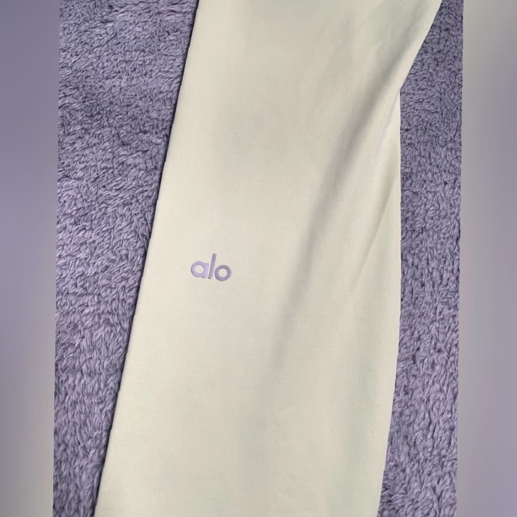 Alo Yoga Alo Yoga Leggings Medium Green Ankle Women M Size 32" / US 10 / IT 46 - 7 Thumbnail