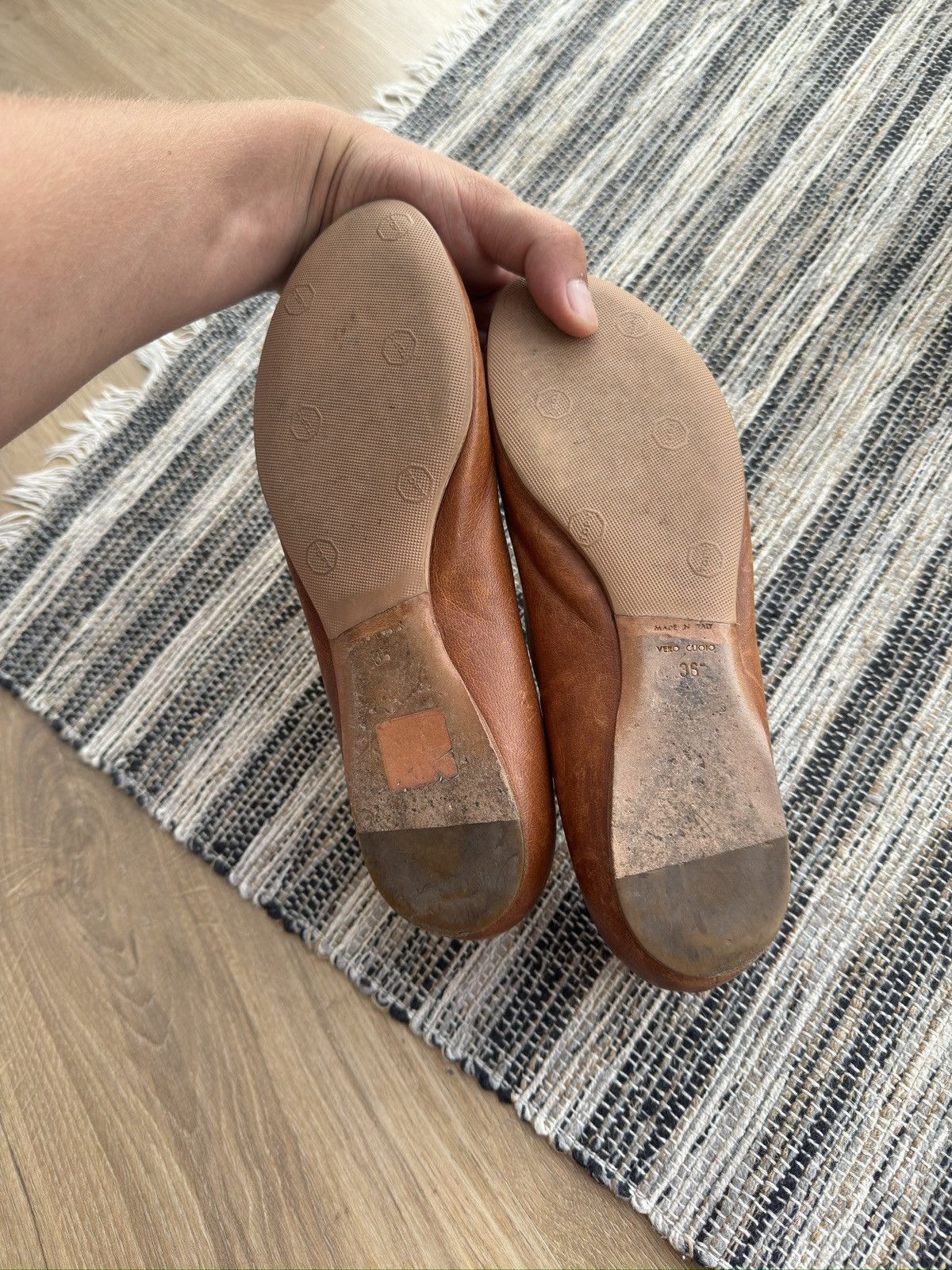 Alexander McQueen Alexander McQueen Vintage Ballets Flats Skull Logo Shoes Size US 6 / IT 36 - 10 Thumbnail