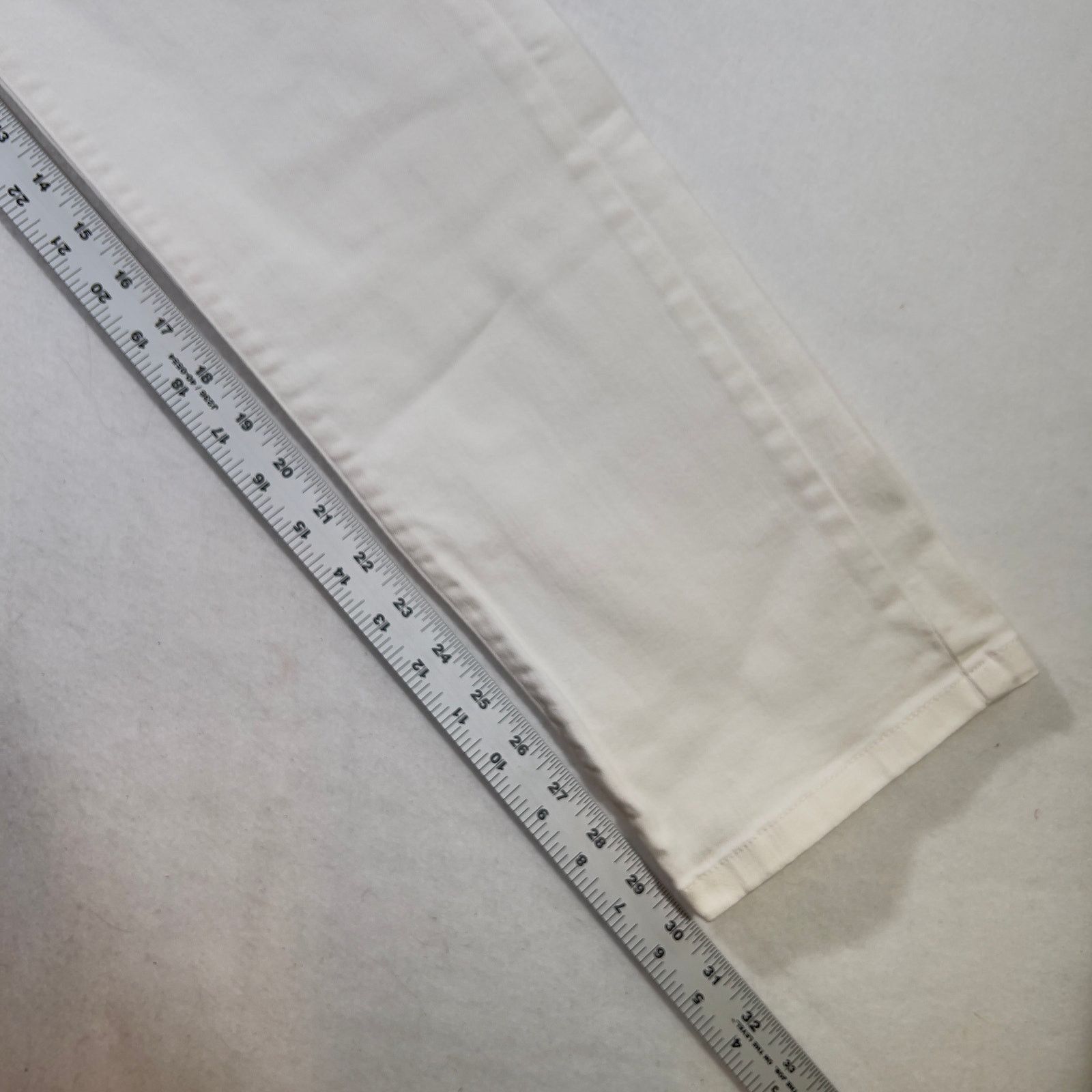 L.L. Bean L.L. Bean Stretch Jeans Woman 12 Classic Fit Upstretched 32W Size 32" / US 10 / IT 46 - 8 Thumbnail