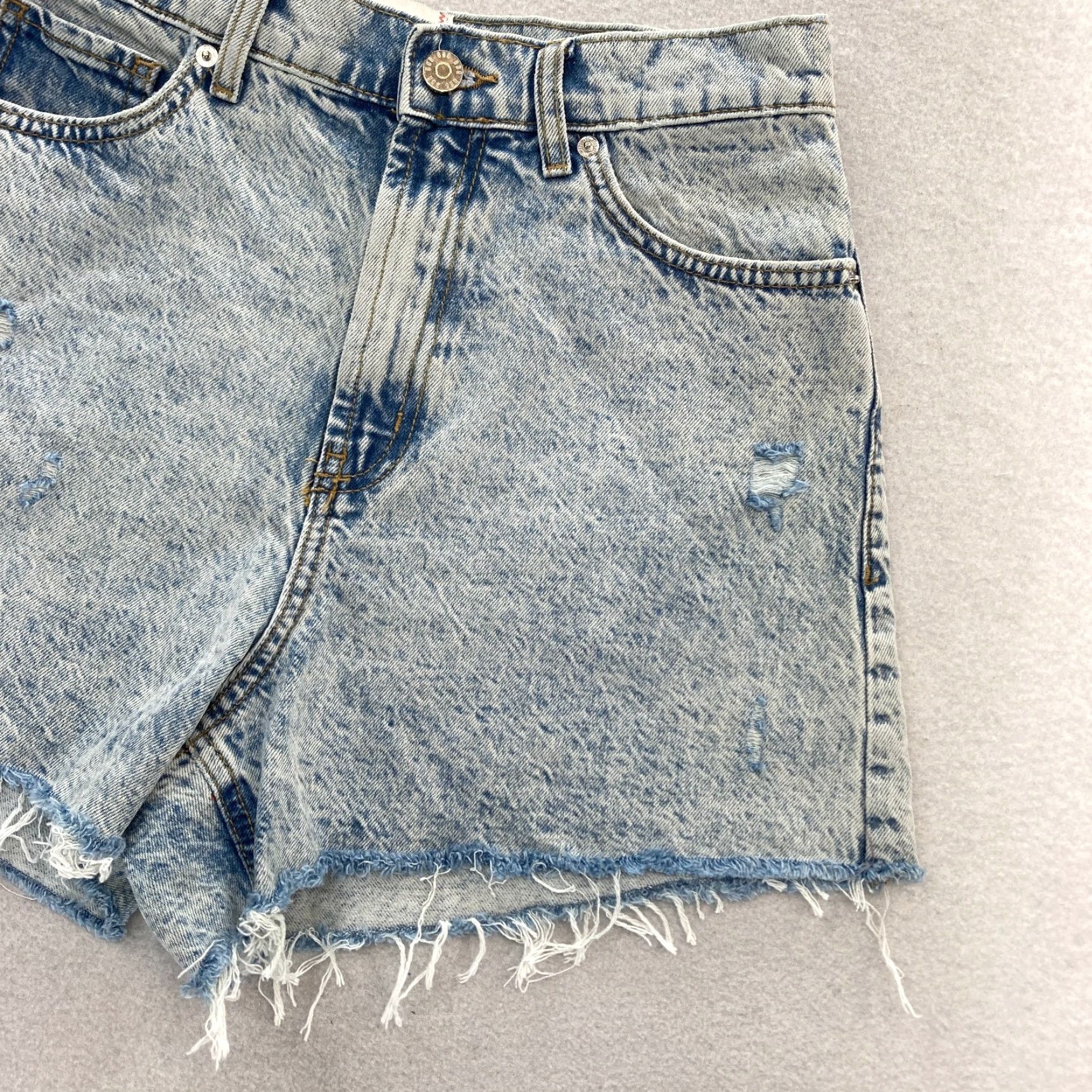 Bdg BDG Urban Outfitters A Line Shorts Women 27 Blue Denim Distressed Raw Hem NWT Size 27" / US 4 / IT 40 - 3 Thumbnail