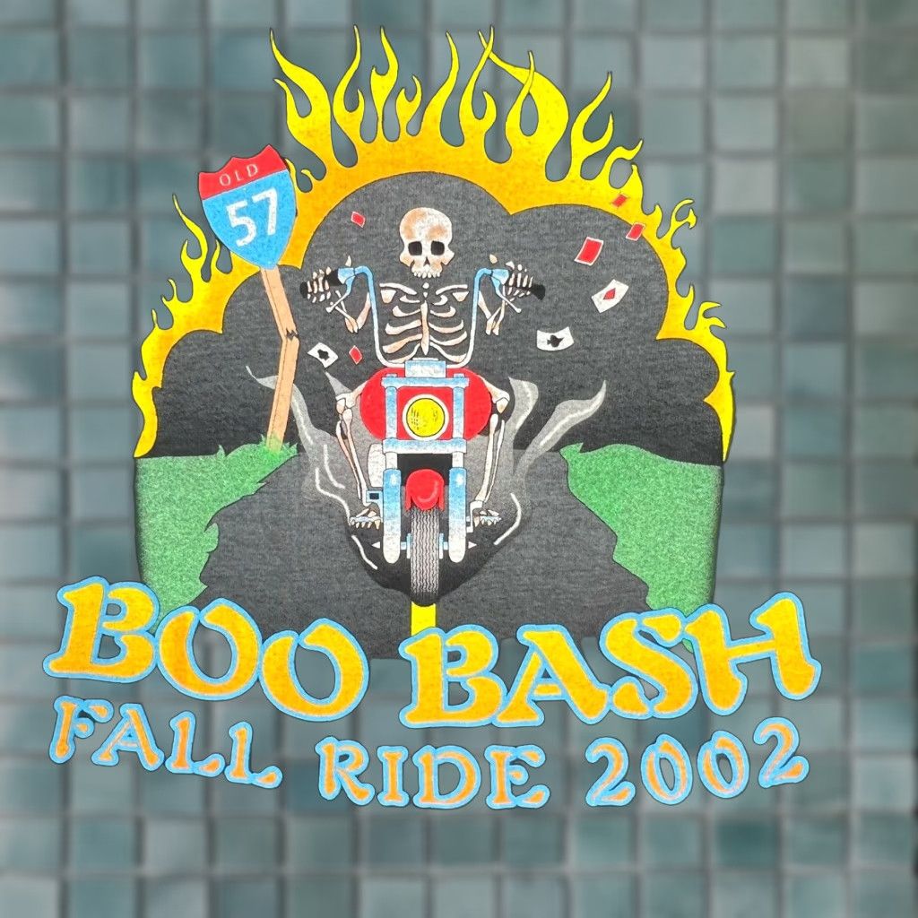 Fruit Of The Loom VINTAGE Fruit of the Loom Boo Bash 2002 Graphic T-Shirt XL Black Halloween Mens Size US XL / EU 56 / 4 - 1 Thumbnail