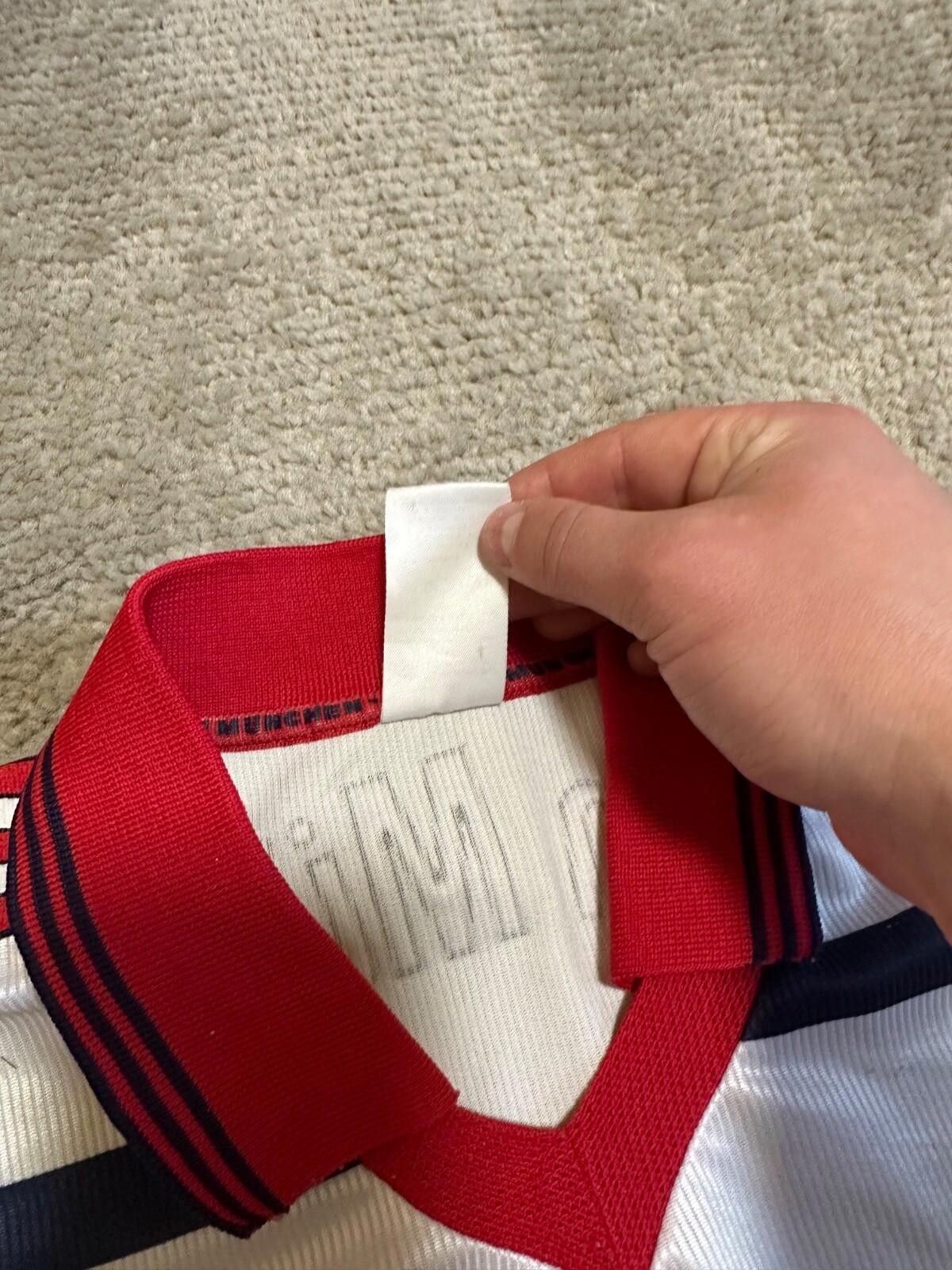 Adidas Bayern Munich 1998/1999/2000 Football Soccer Shirt Jersey Size US L / EU 52-54 / 3 - 6 Thumbnail