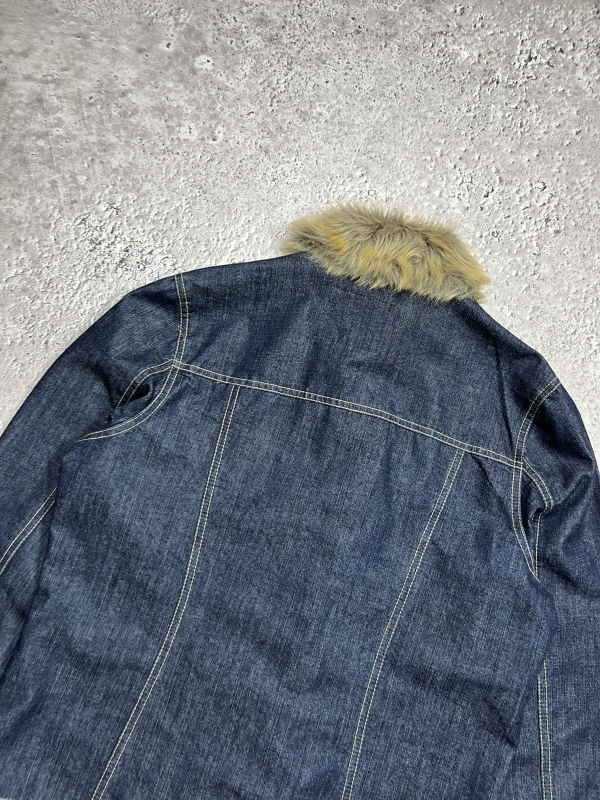 Other Women’s Denim Jacket With Faux Fur Trim Button Up Blue Coat Size S / US 4 / IT 40 - 11 Thumbnail