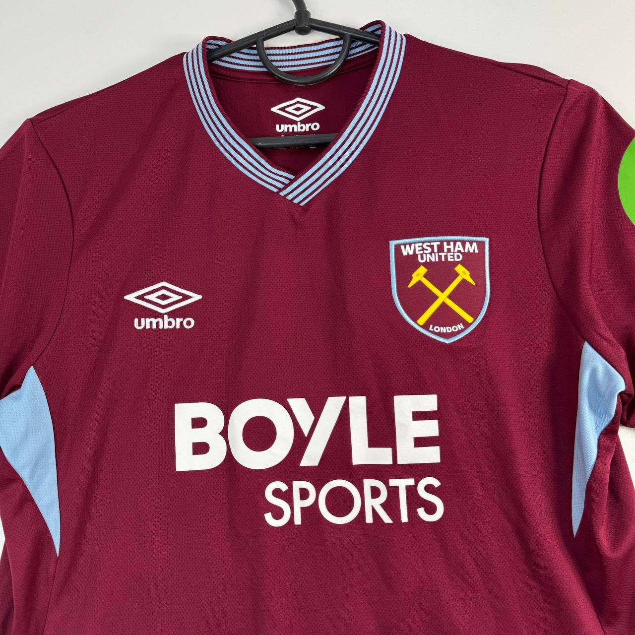 Umbro West Ham United 22/23 Home Shirt Millie №10 Umbro Women M Size M / US 6-8 / IT 42-44 - 2 Thumbnail