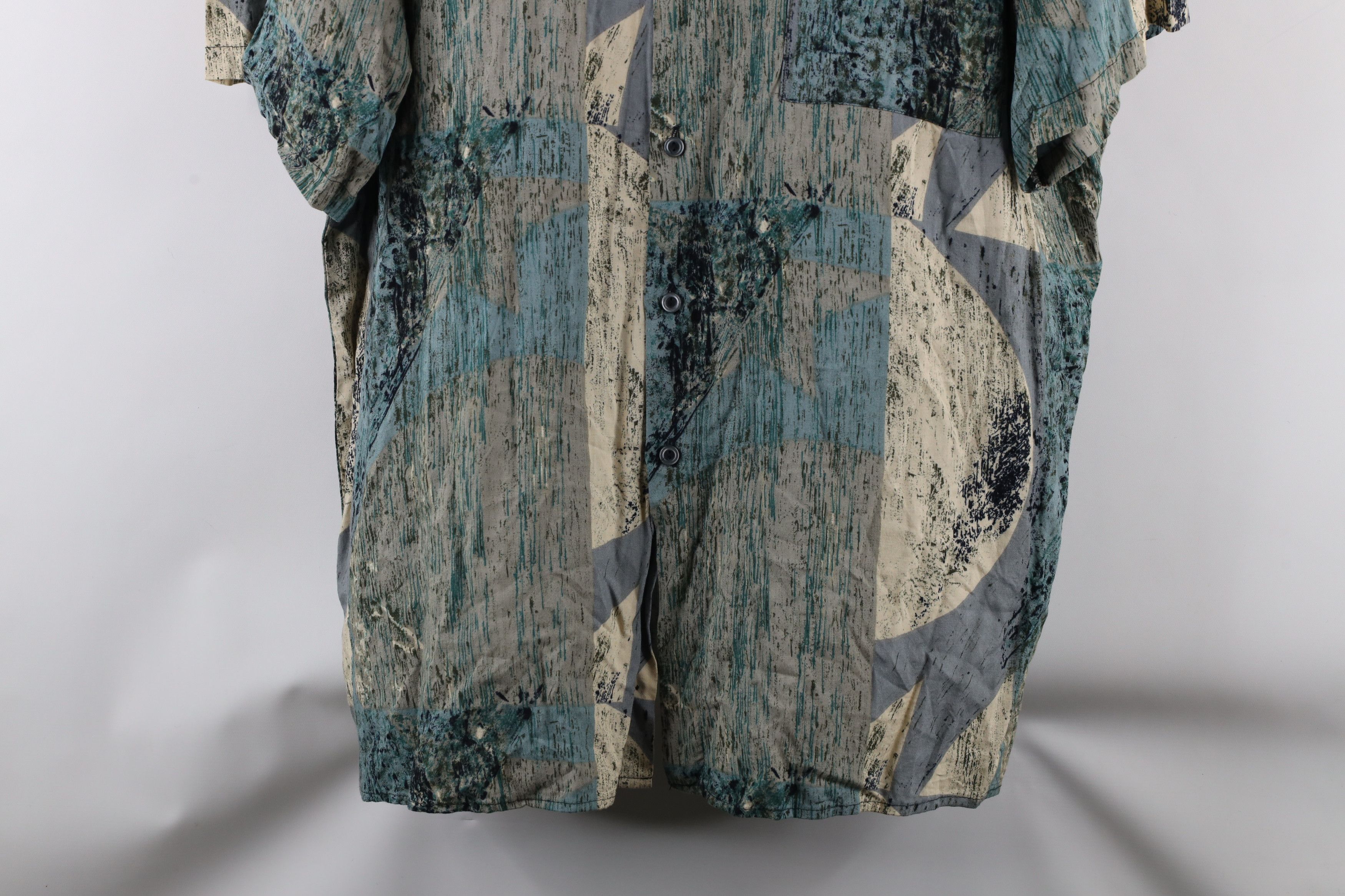Vintage Vintage 90s Streetwear Abstract Short Sleeve Button Shirt Size US XL / EU 56 / 4 - 3 Thumbnail