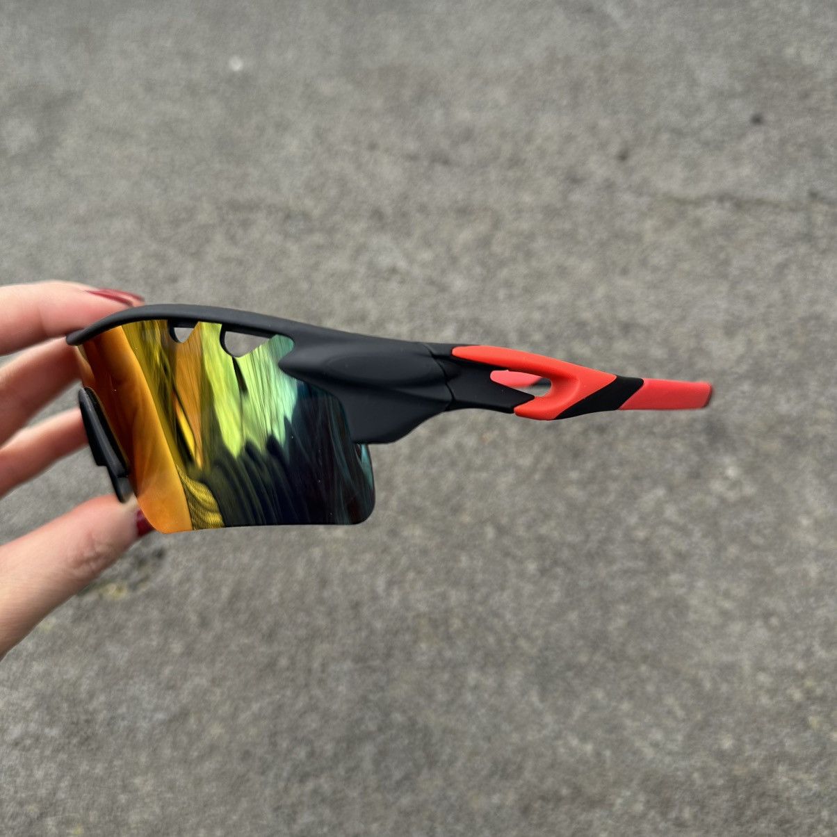 Other SUNGLASSES BRAND NEW CLASSIC RETRO VINTAGE SY1004-02 Size ONE SIZE - 2 Thumbnail