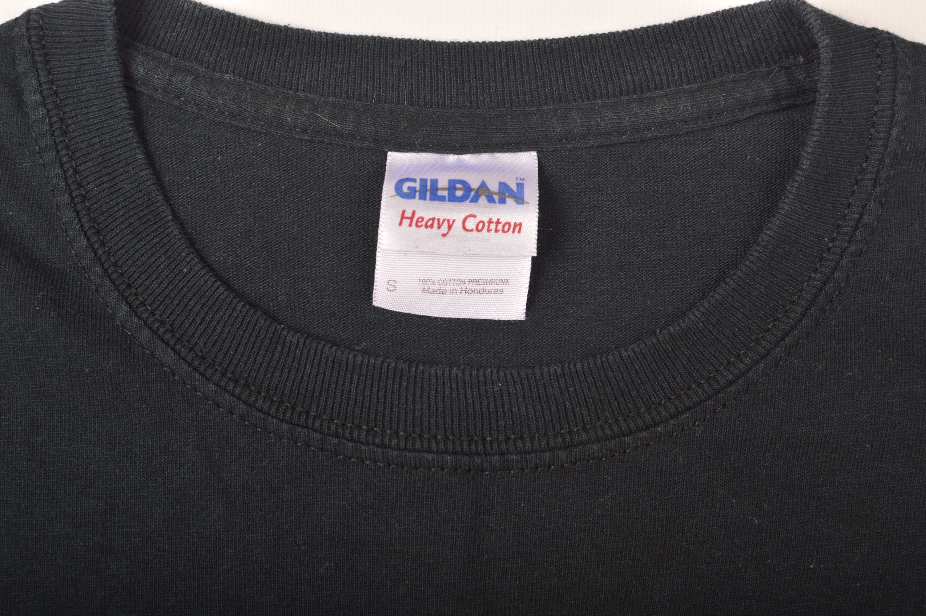 Gildan × Vintage Gildan Pink 2009 Funhouse World Tour Vintage T-Shirt Size US S / EU 44-46 / 1 - 4 Thumbnail