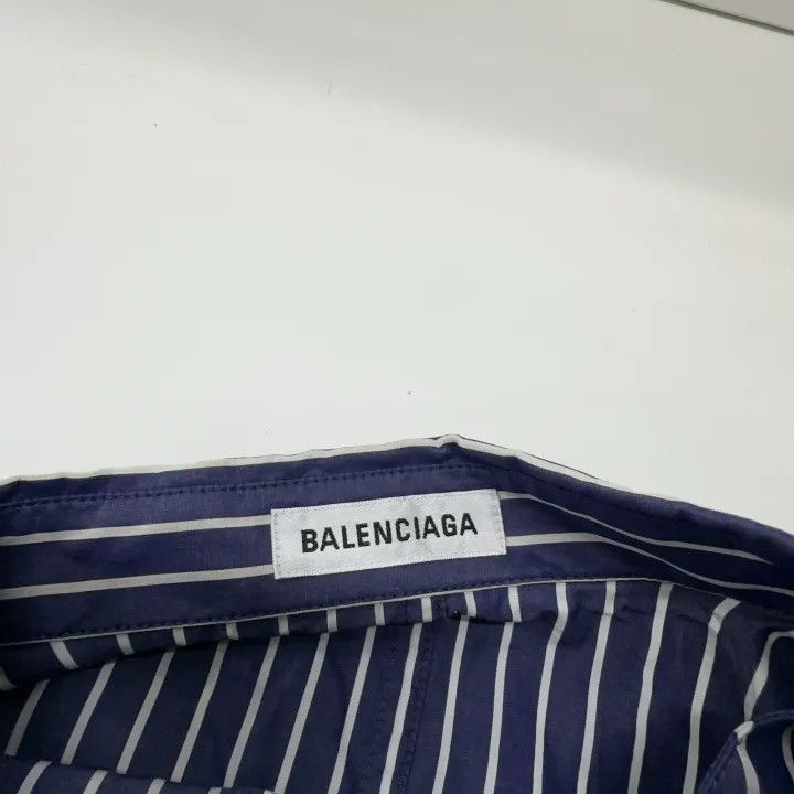 Balenciaga Balenciaga Balenciaga Stylish Striped ButtonUp Shirt -2507 Size US S / EU 44-46 / 1 - 5 Thumbnail