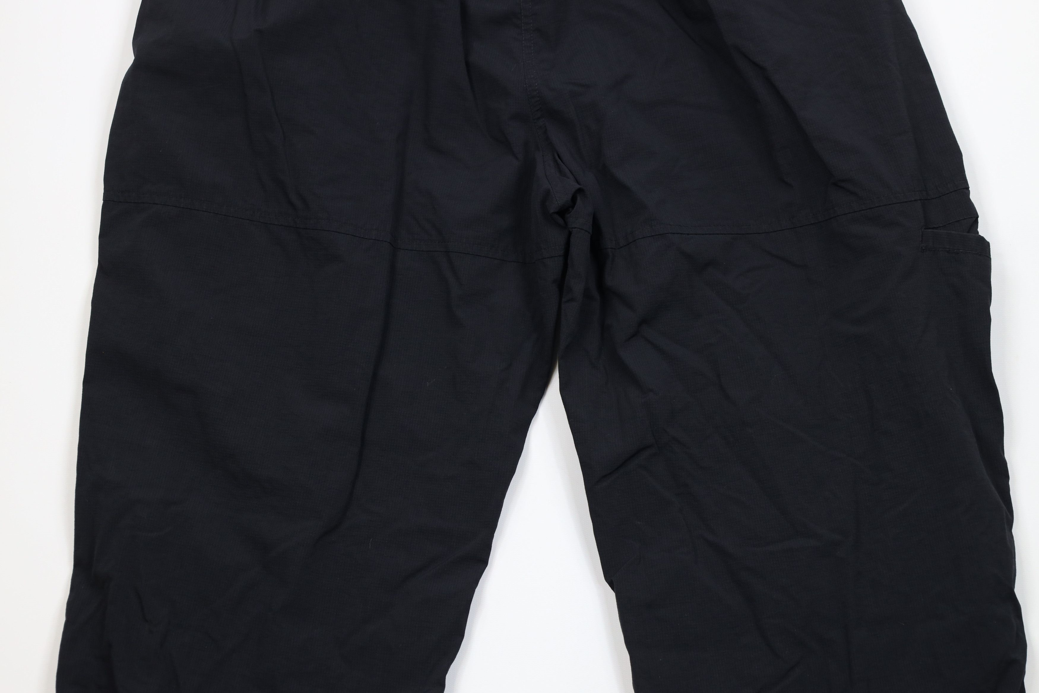 Reebok Vintage 90s Reebok Lined Tapered Leg Windbreaker Pants Black Size US 40 / EU 56 - 12 Thumbnail