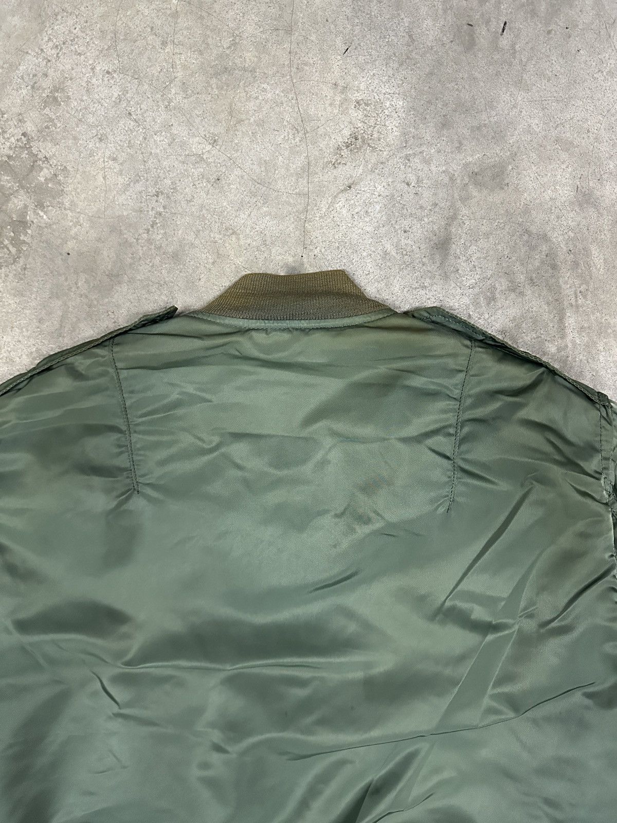 Alpha Industries × Vintage Vintage L-2B Alpha Industries Us Air Force Flight Jacket Size US M / EU 48-50 / 2 - 13 Thumbnail